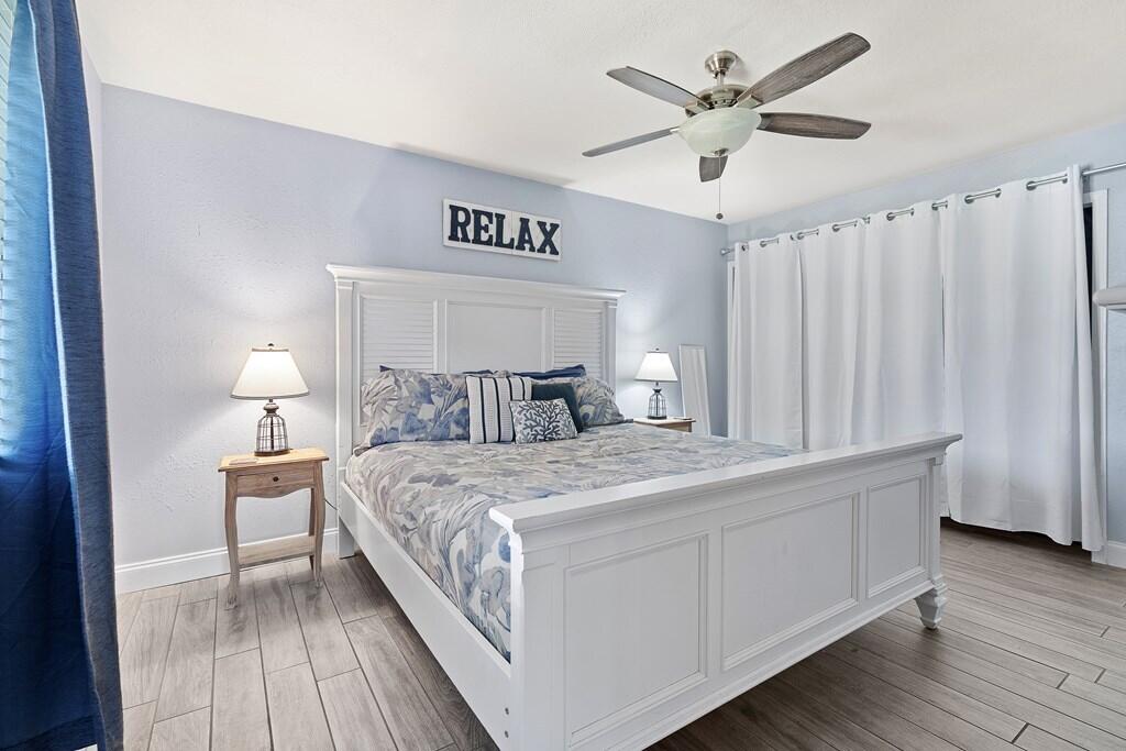 SURFSONG CONDO OF DESTIN - Residential