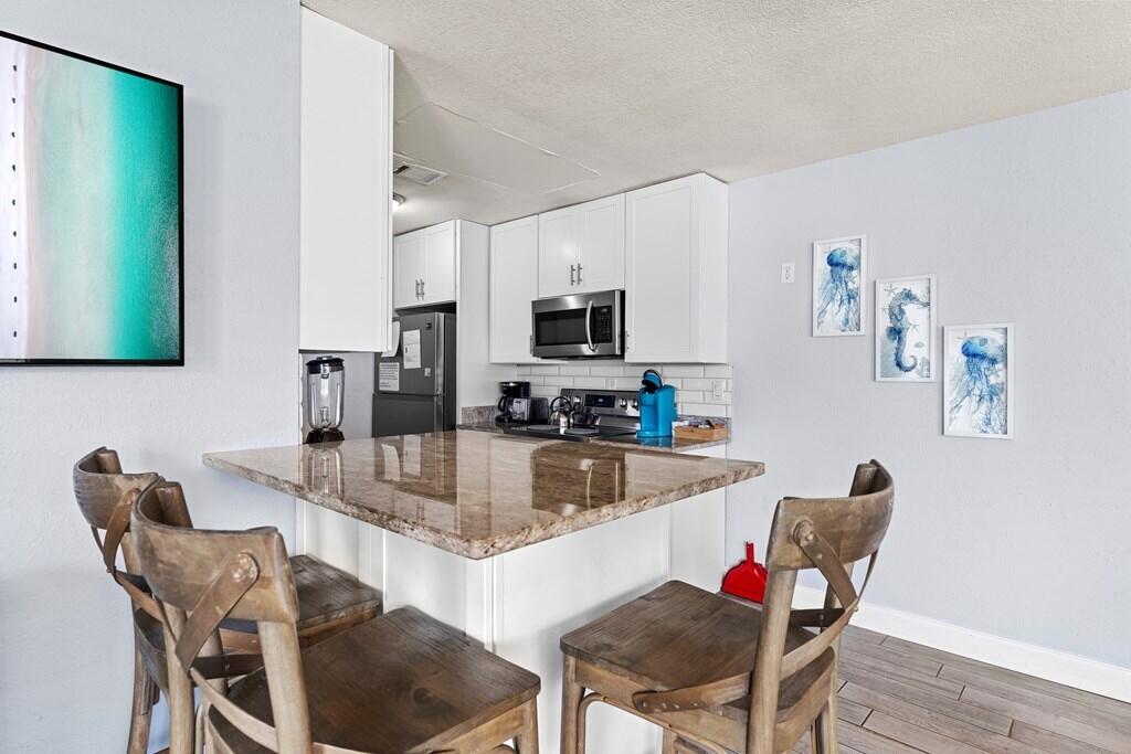 SURFSONG CONDO OF DESTIN - Residential