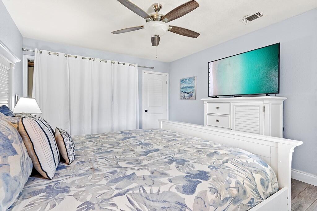 SURFSONG CONDO OF DESTIN - Residential