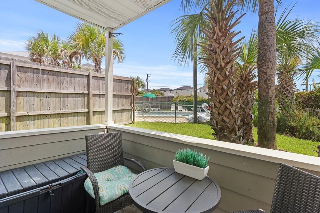 SURFSONG CONDO OF DESTIN - Residential