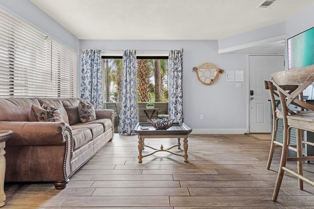 SURFSONG CONDO OF DESTIN - Residential