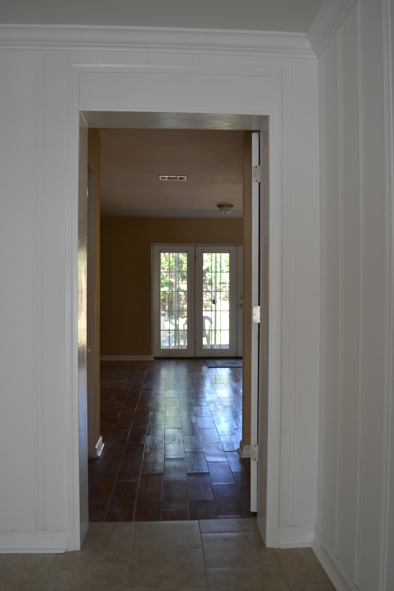 ELLIOTTS POINT 9TH ADDN - Residential