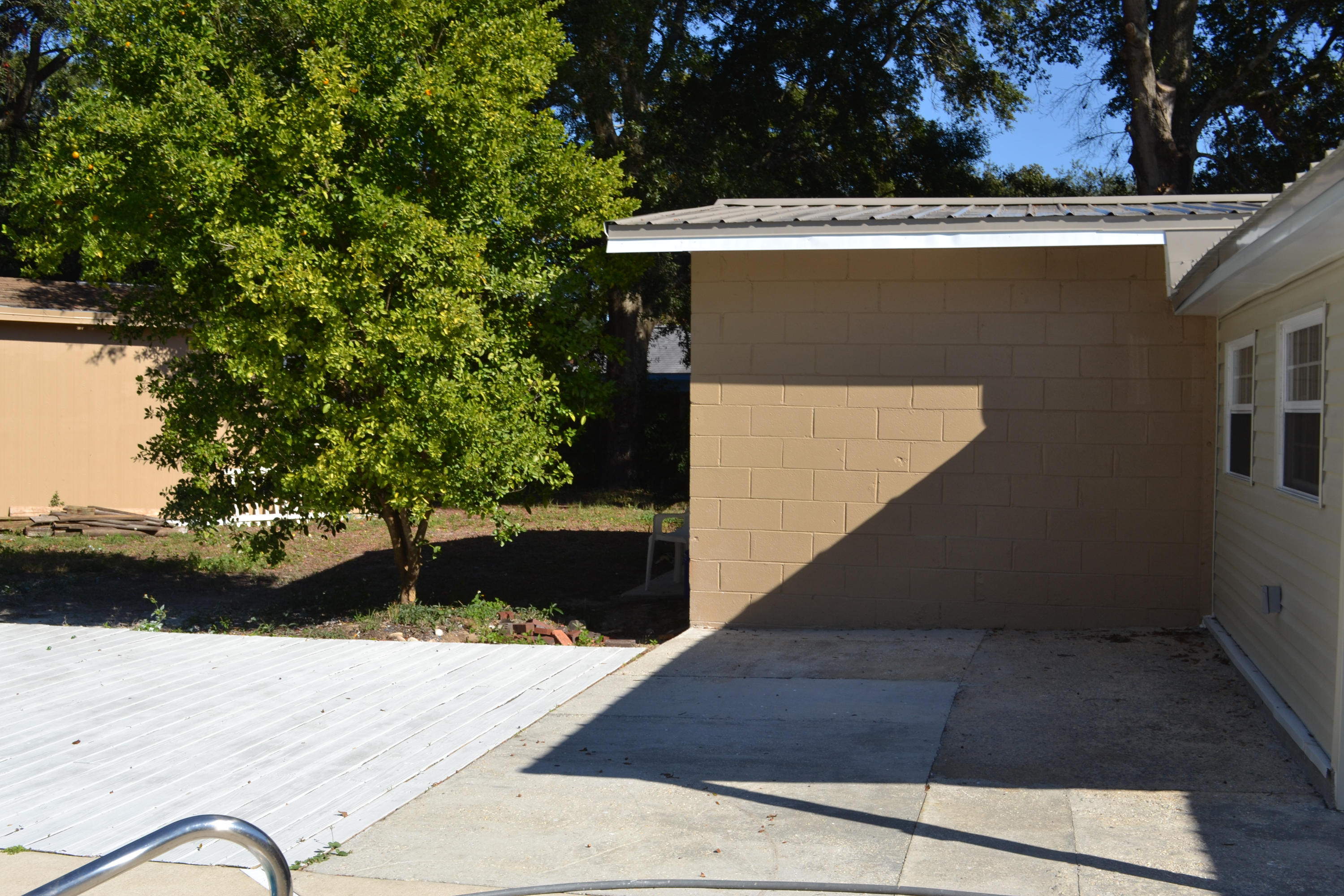 ELLIOTTS POINT 9TH ADDN - Residential