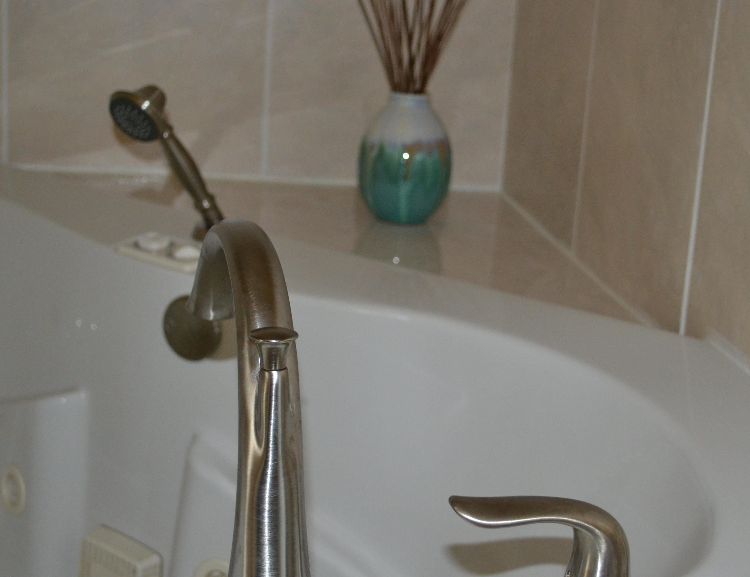 ELLIOTTS POINT 9TH ADDN - Residential