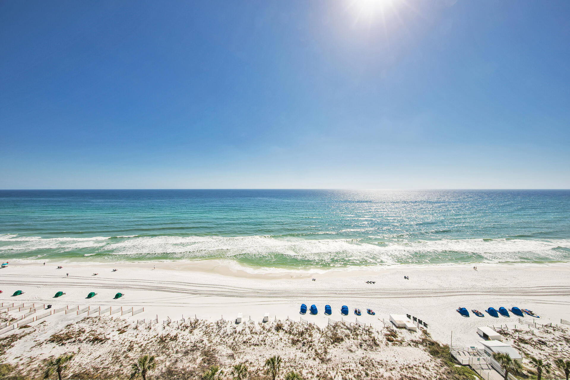 SILVER BEACH TOWERS - Residential