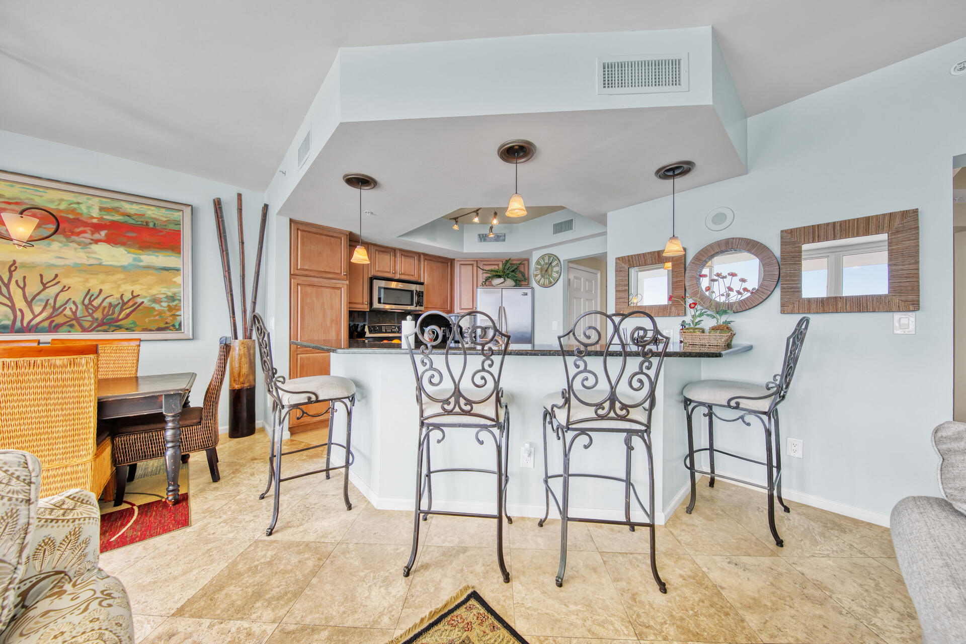 SILVER BEACH TOWERS - Residential