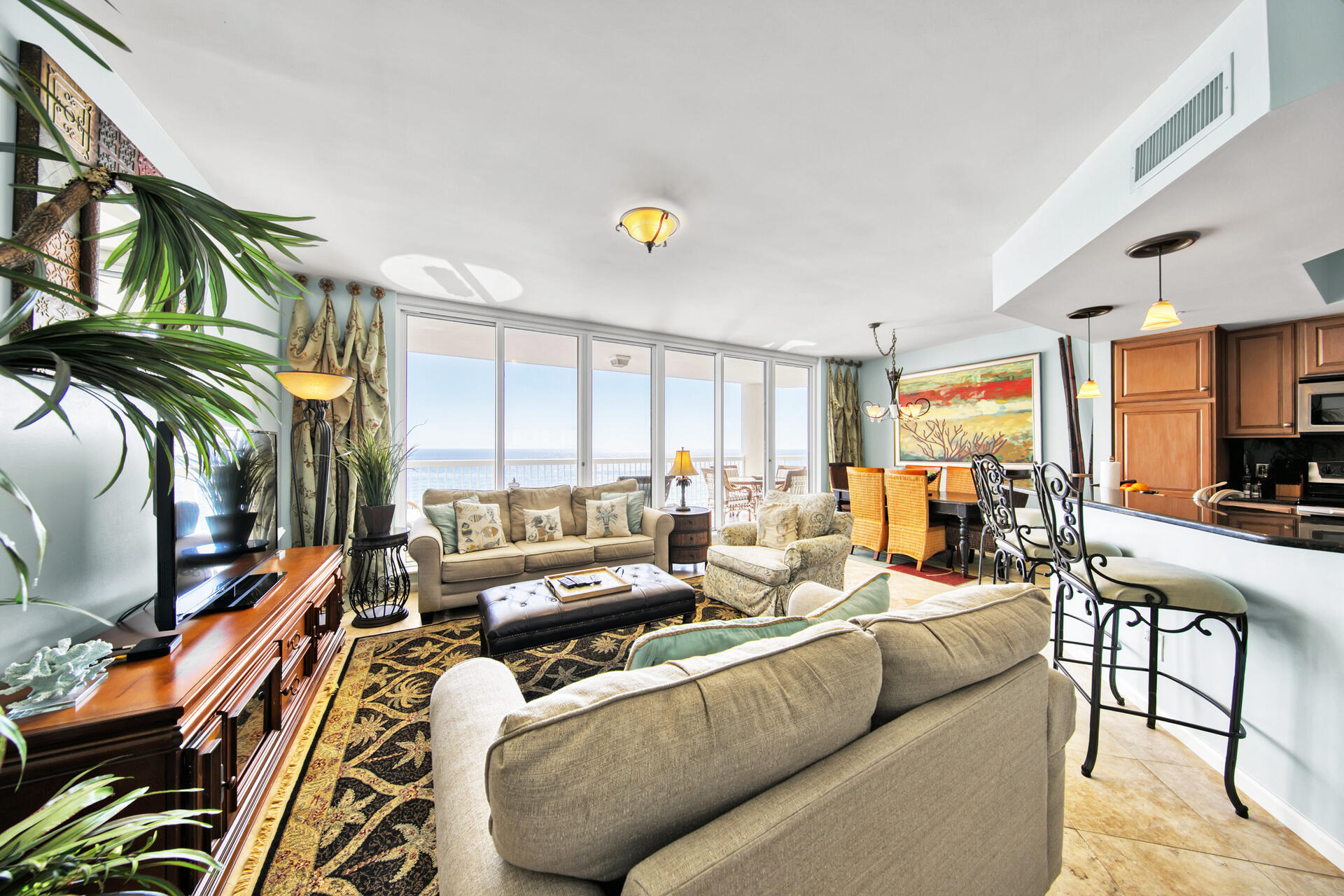 SILVER BEACH TOWERS - Residential