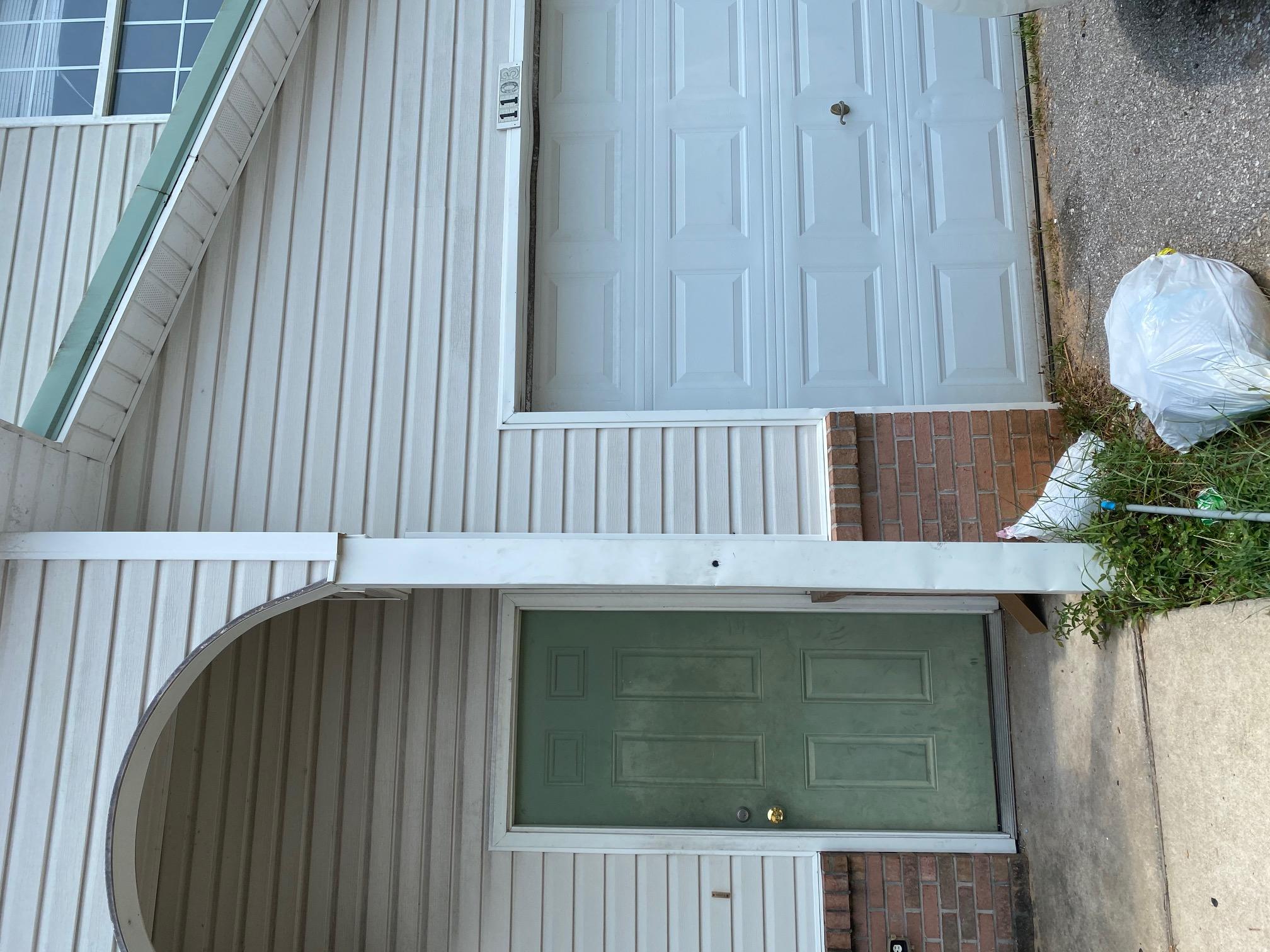 SHADY OAKS - Residential Lease