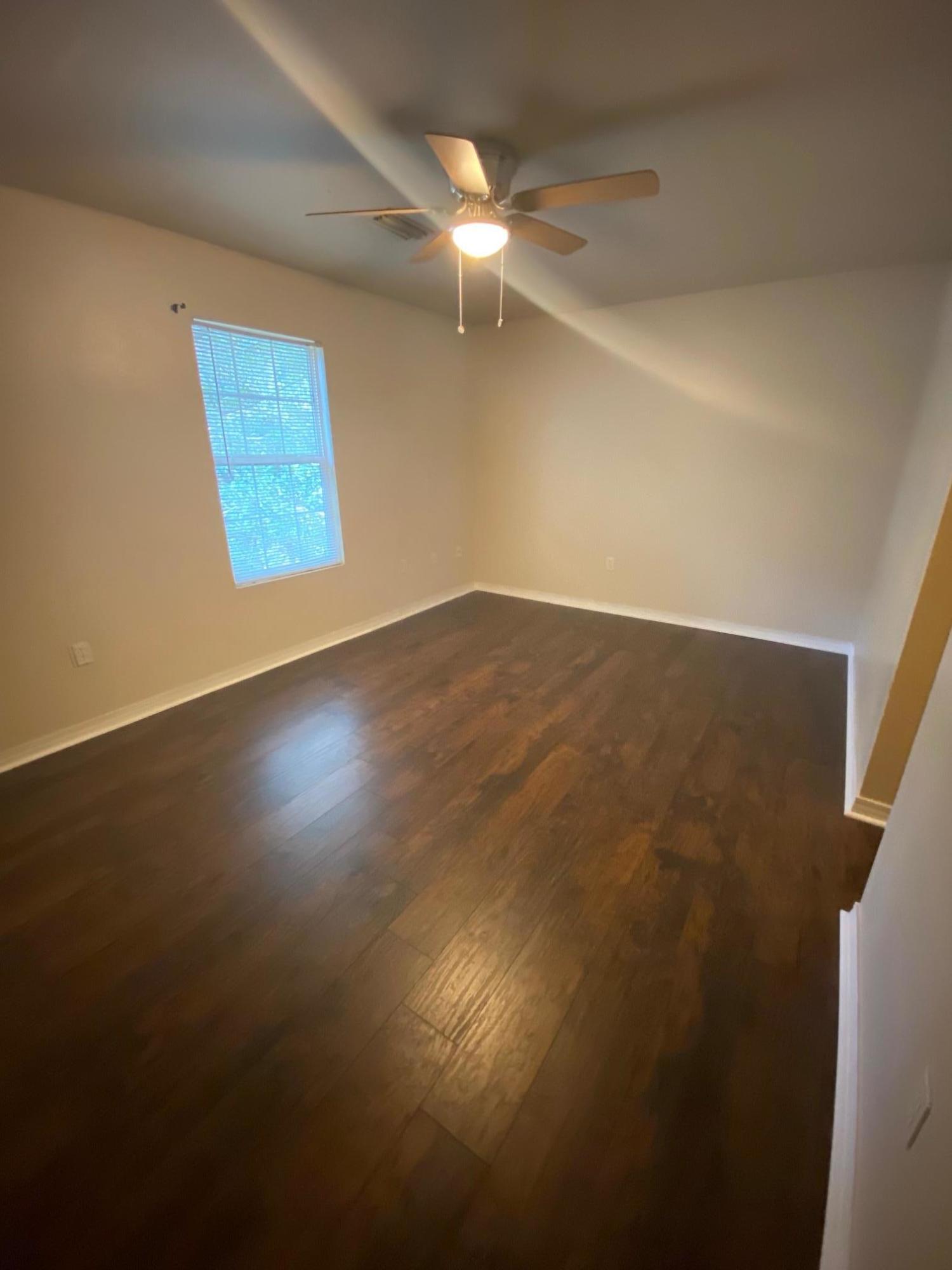 SHADY OAKS - Residential Lease