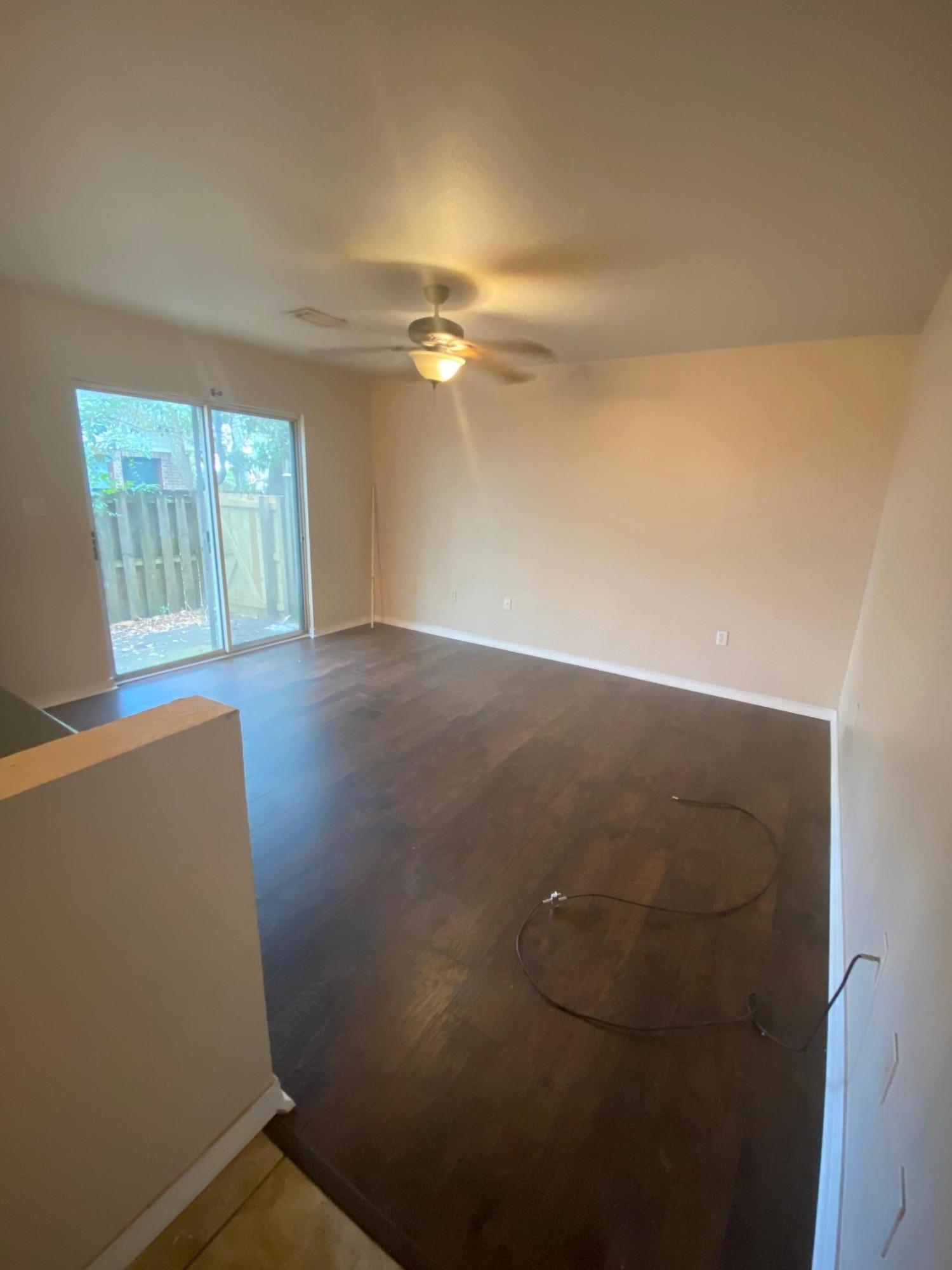 SHADY OAKS - Residential Lease