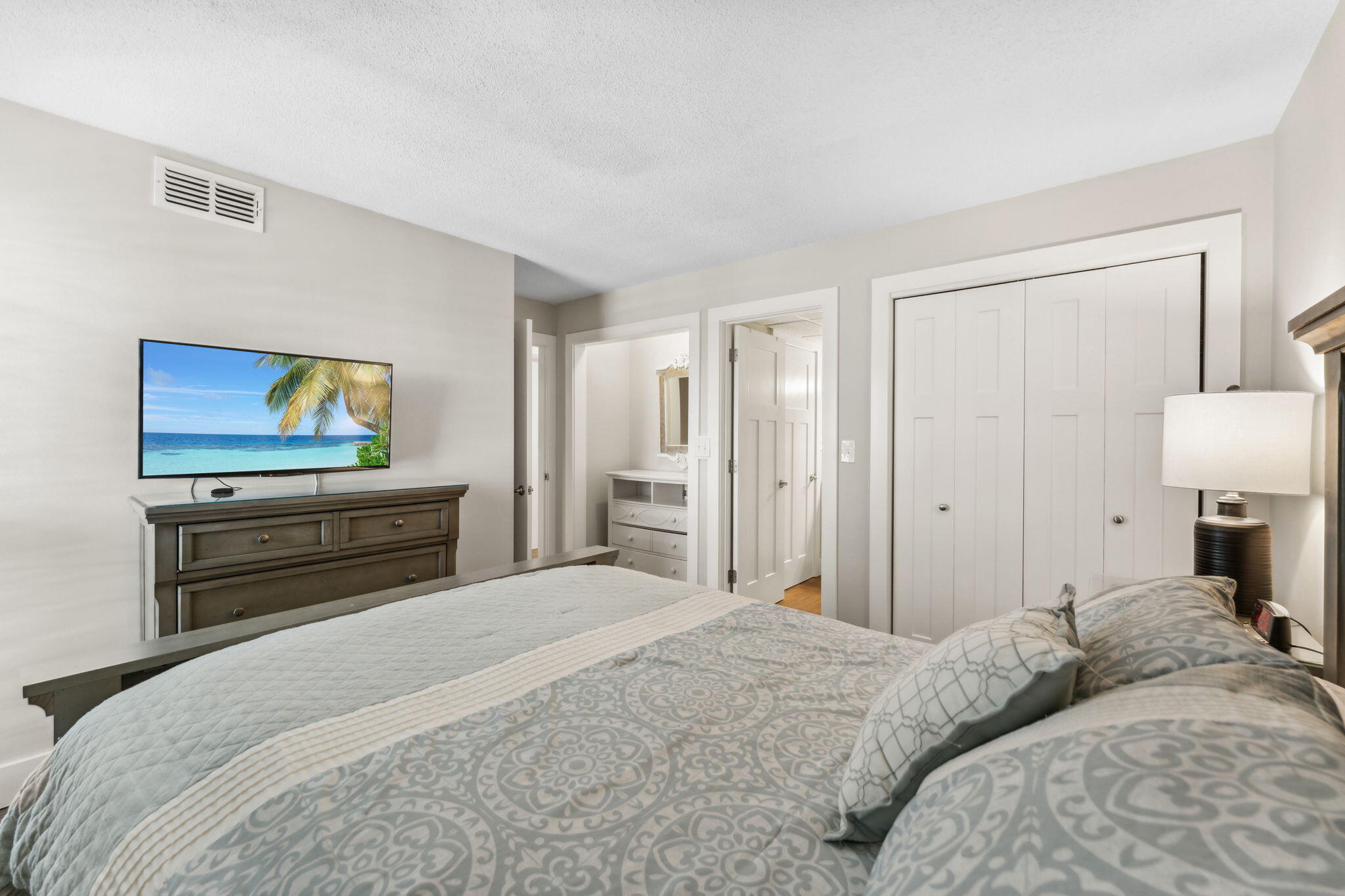 Edgewater Tower I - Residential