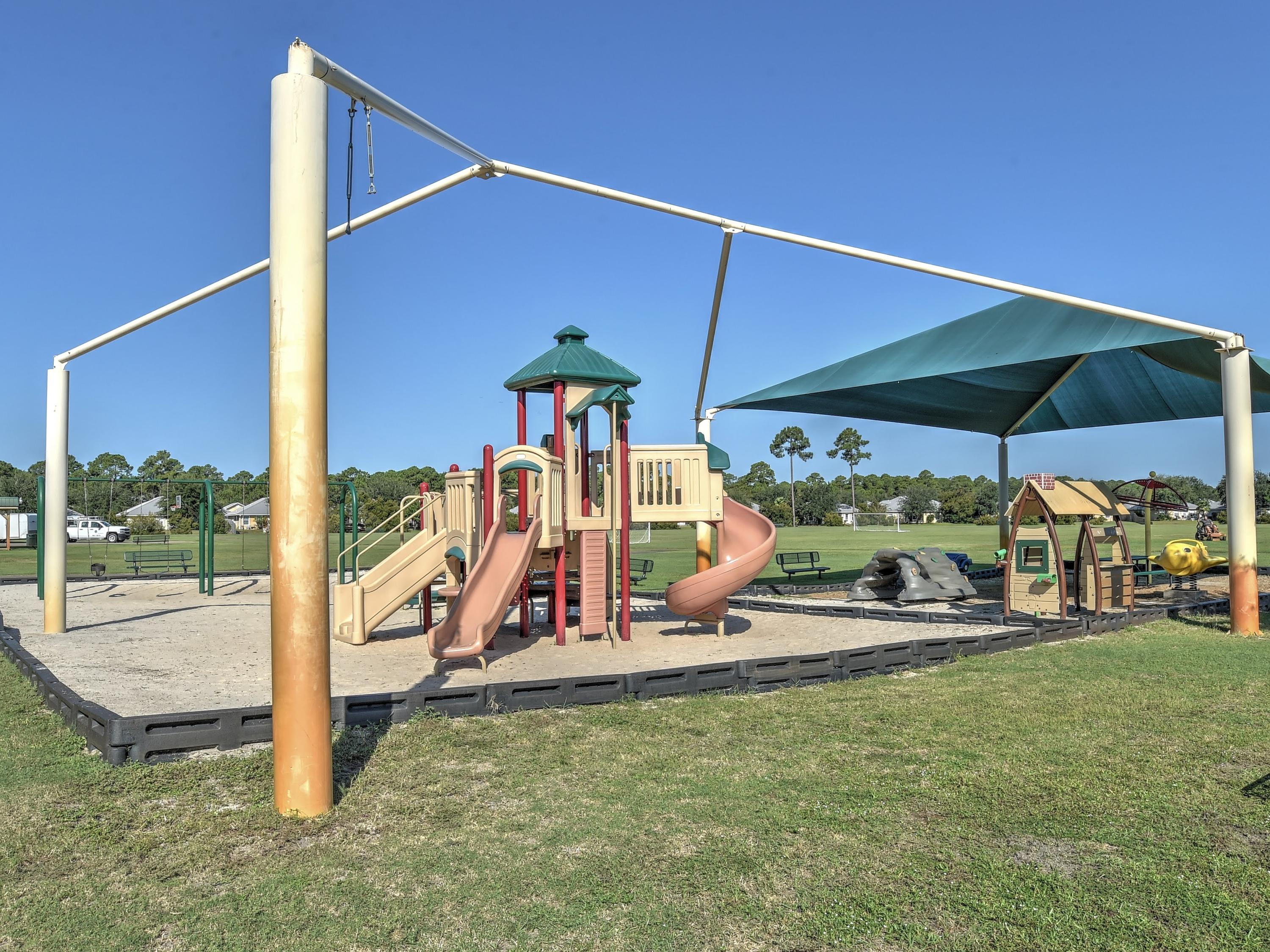 DRIFTWOOD ESTATES - Residential