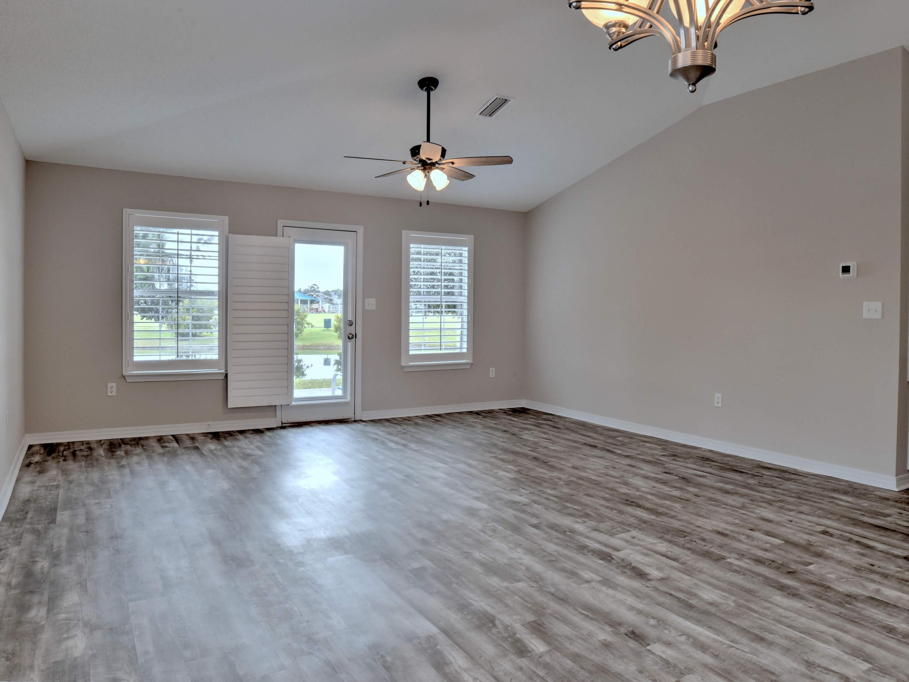 DRIFTWOOD ESTATES - Residential