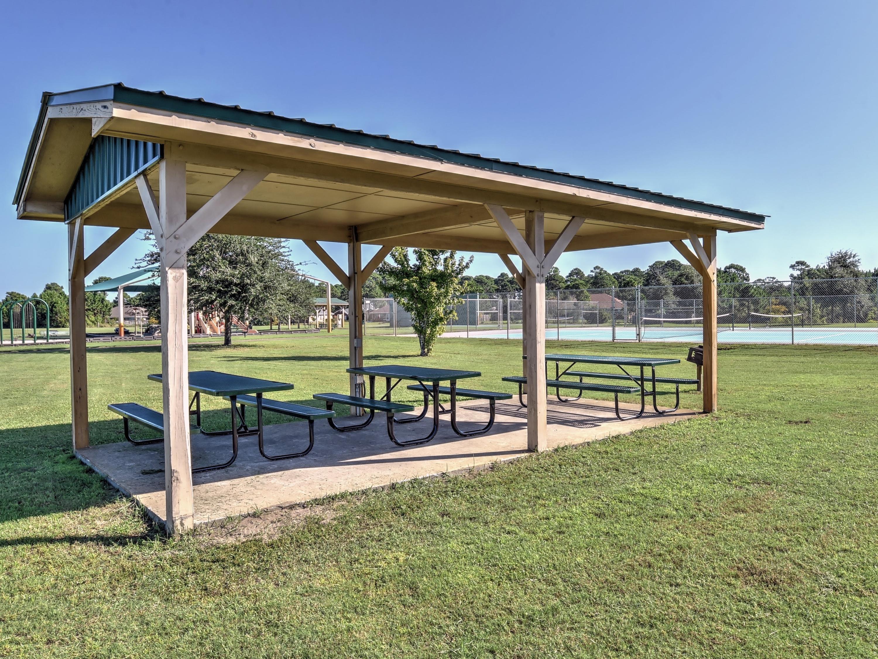 DRIFTWOOD ESTATES - Residential