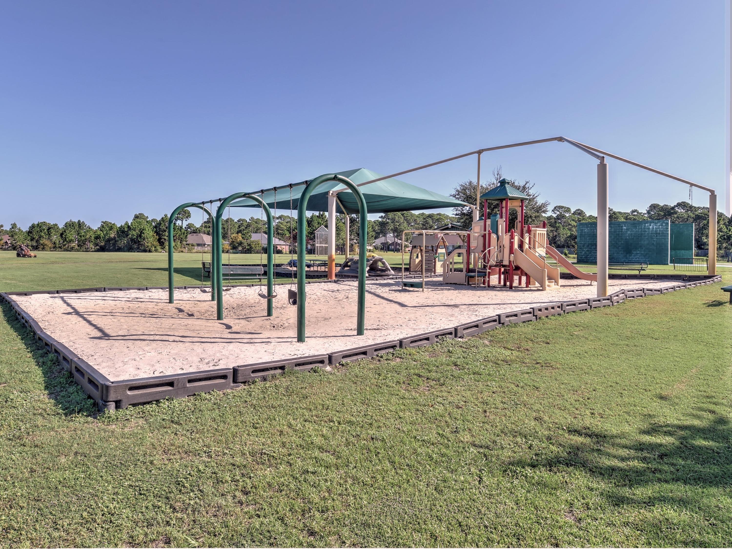 DRIFTWOOD ESTATES - Residential