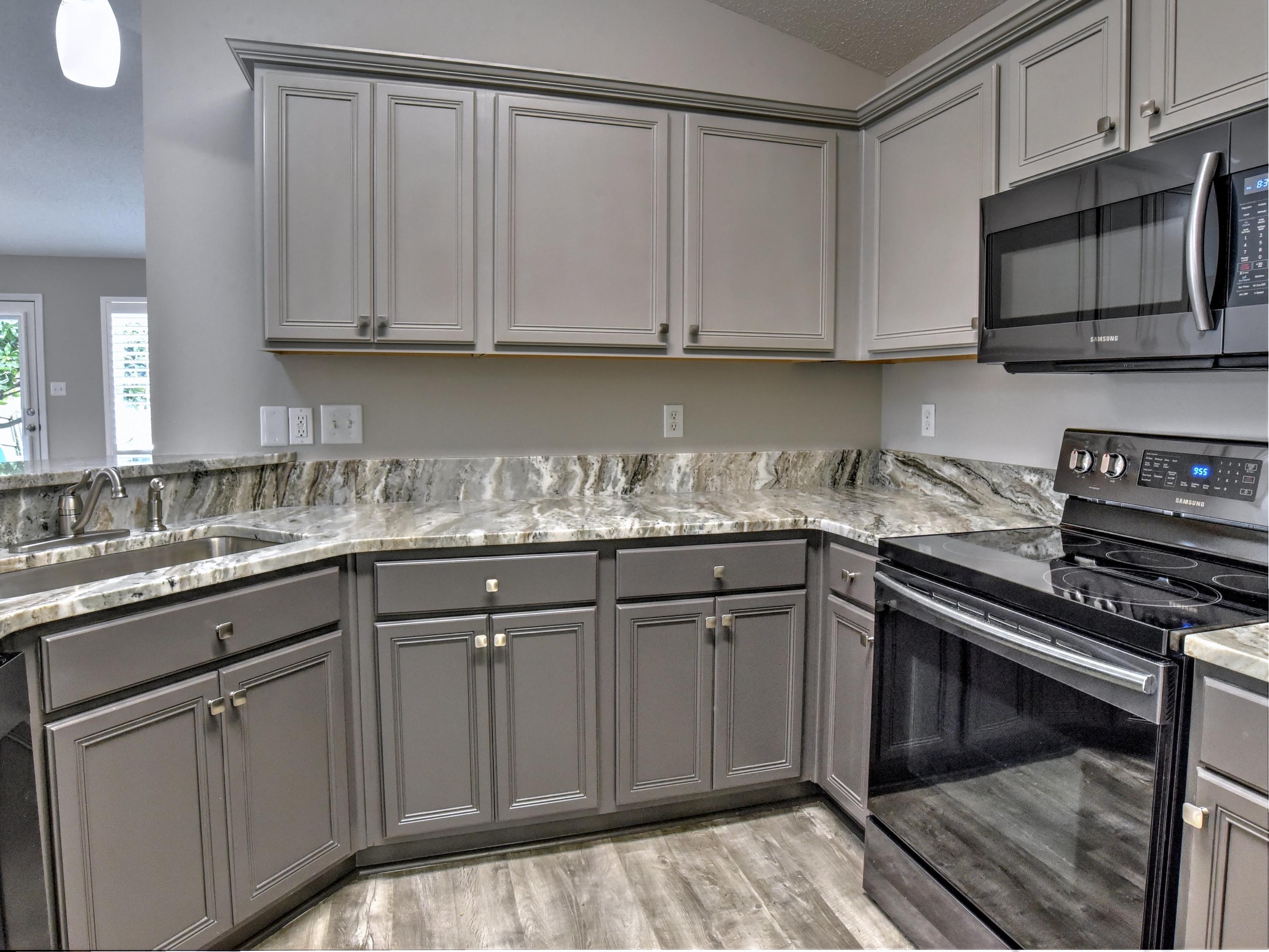 DRIFTWOOD ESTATES - Residential