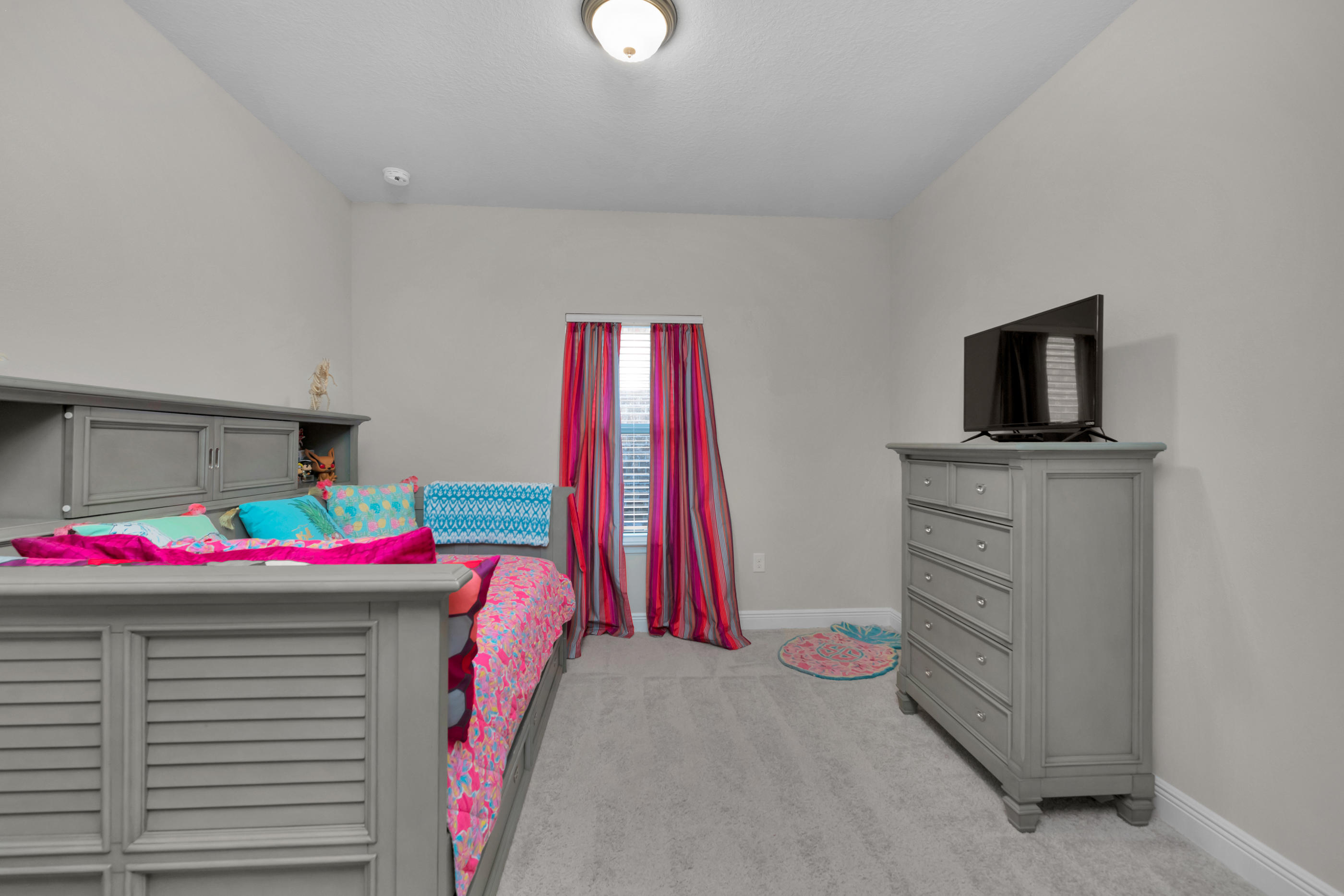 WATERFORD SOUND - Residential