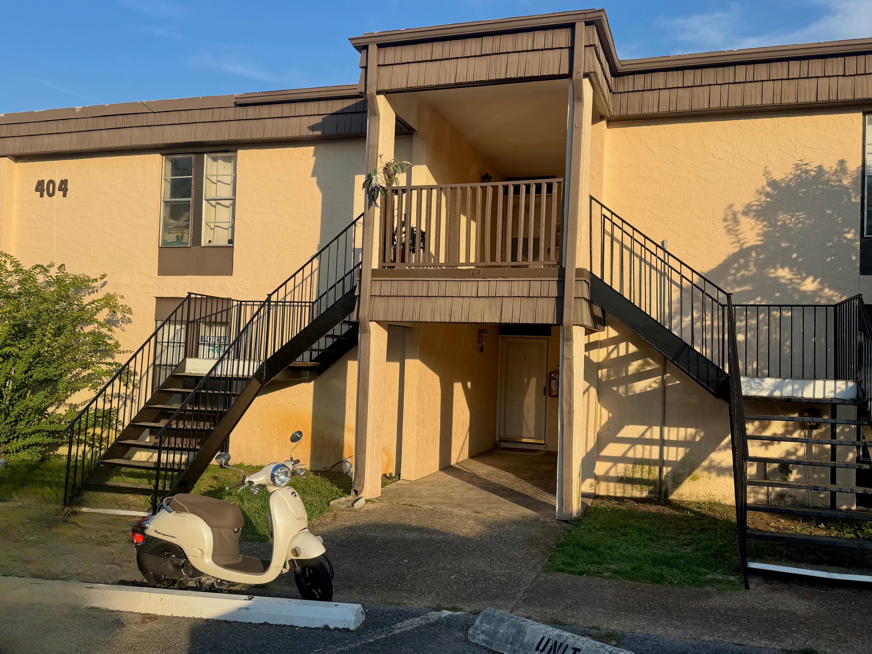 SPANISH VILLAS CONDO - Residential