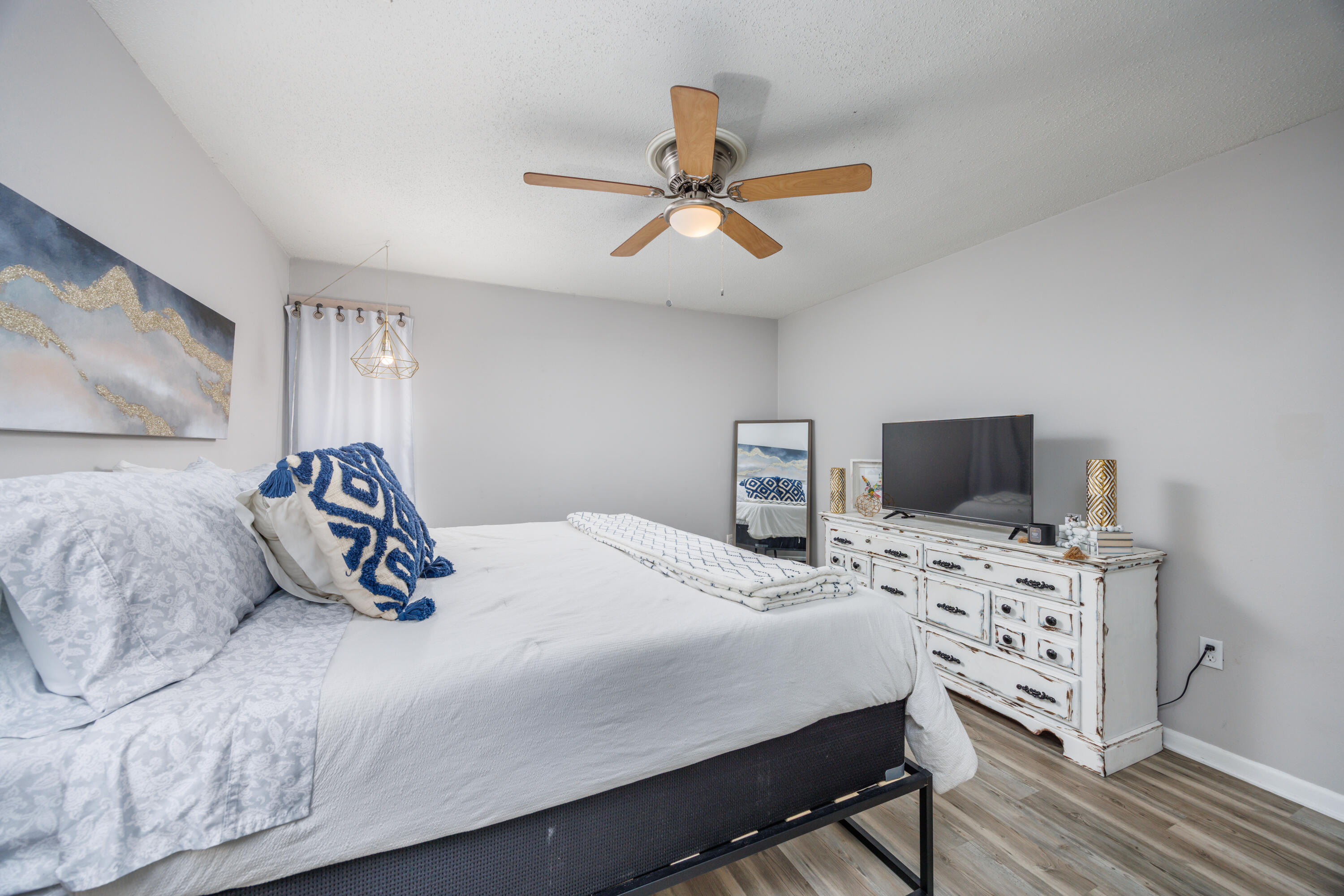 SPANISH VILLAS CONDO - Residential