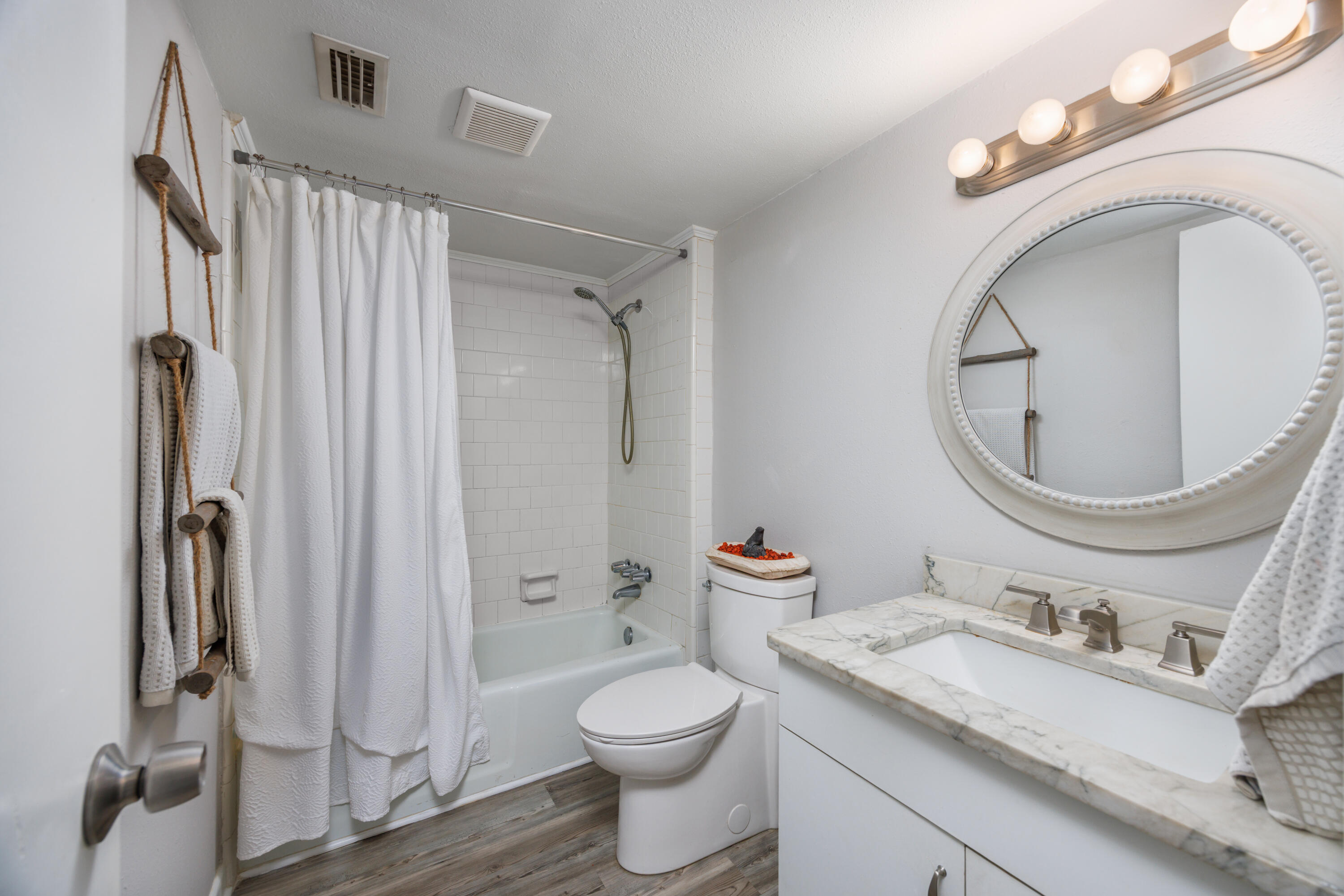 SPANISH VILLAS CONDO - Residential
