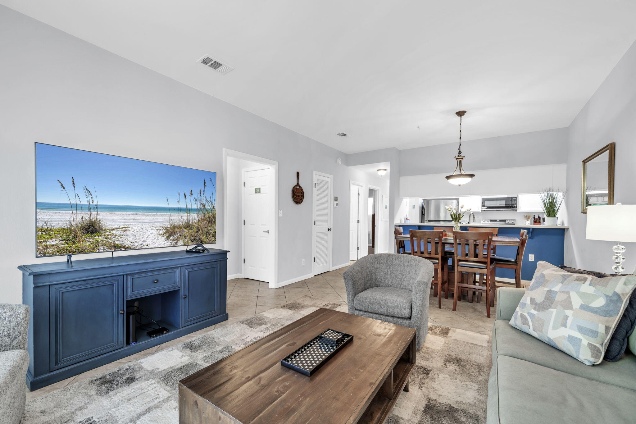 POINT OF VIEW CONDO - Residential
