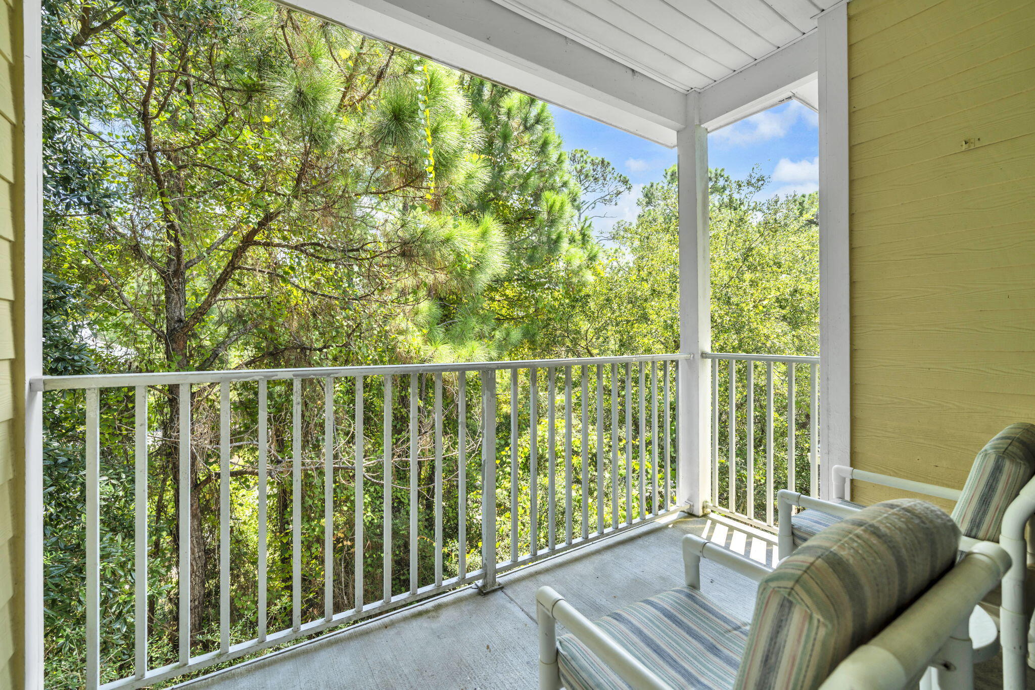 POINT OF VIEW CONDO - Residential