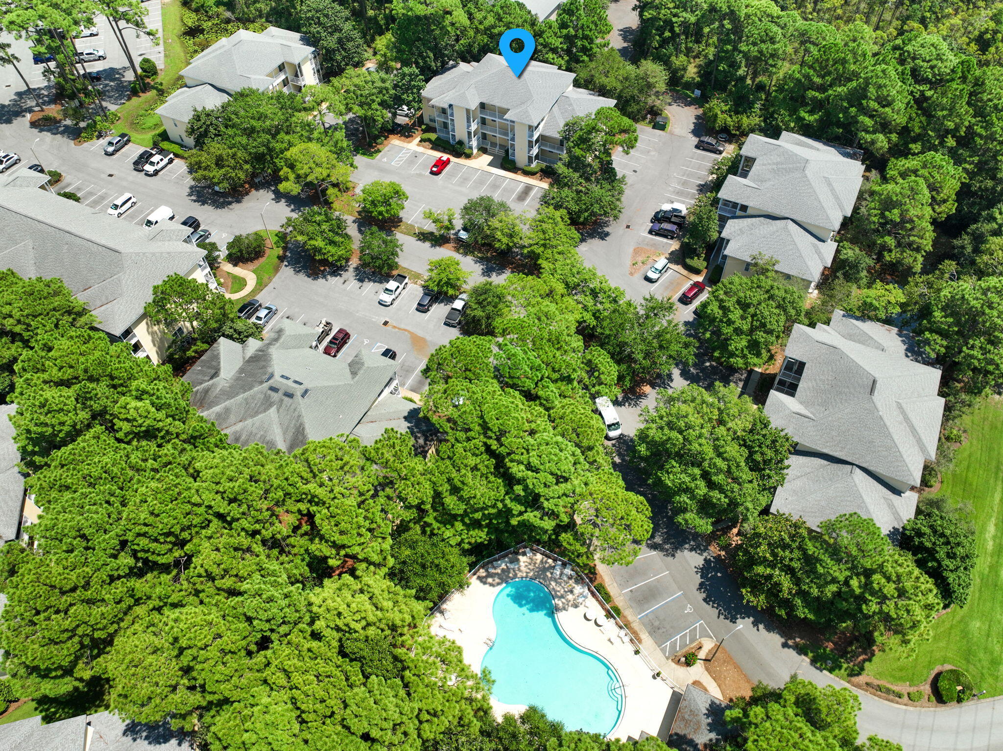 POINT OF VIEW CONDO - Residential