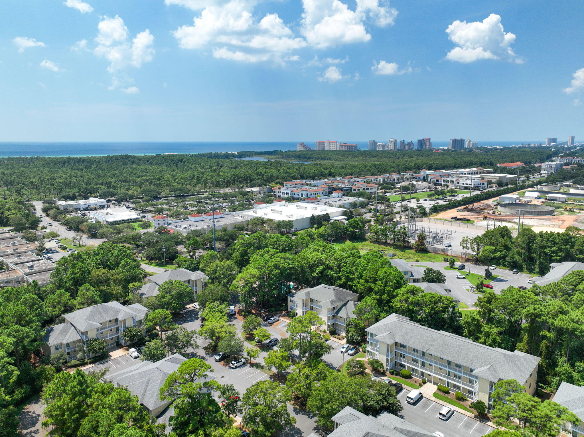 POINT OF VIEW CONDO - Residential