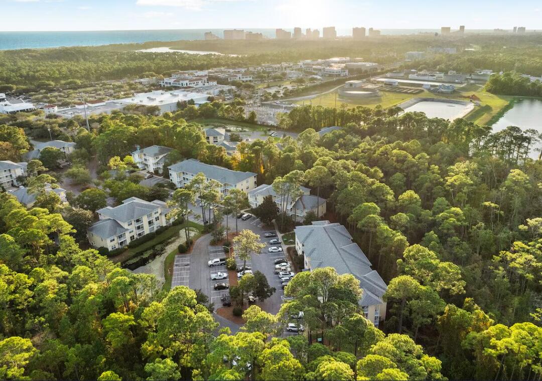 POINT OF VIEW CONDO - Residential