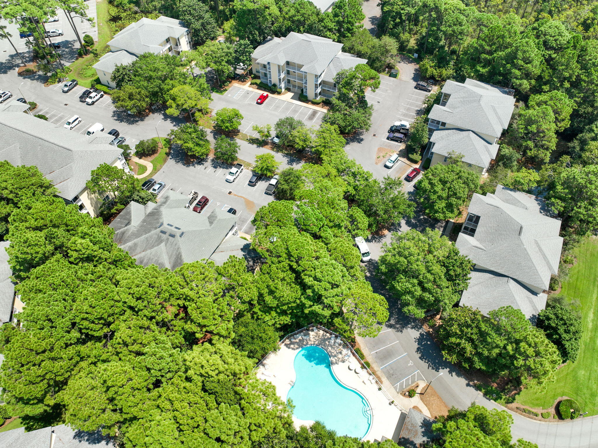 POINT OF VIEW CONDO - Residential