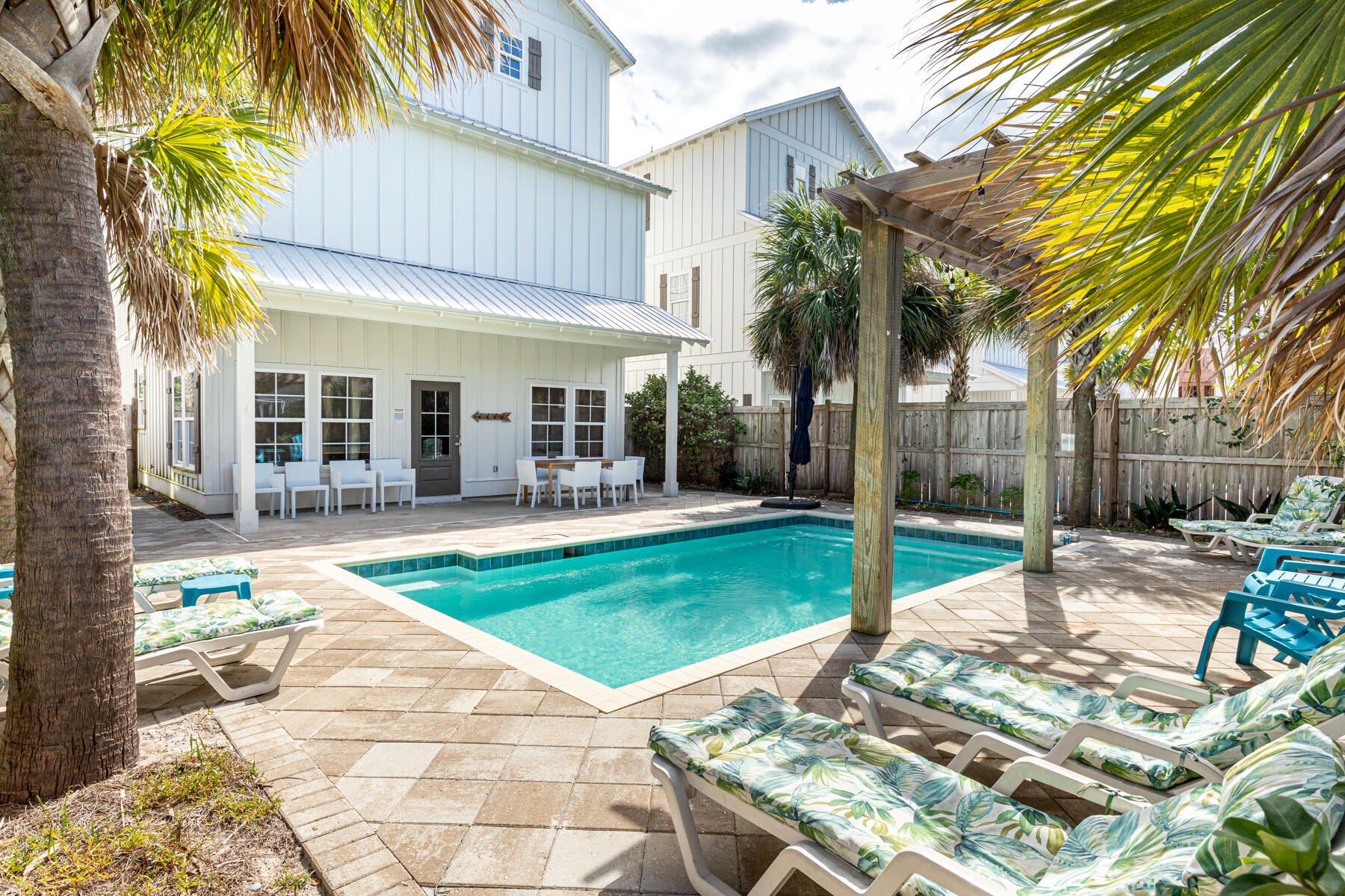 SUNDANCE - Residential