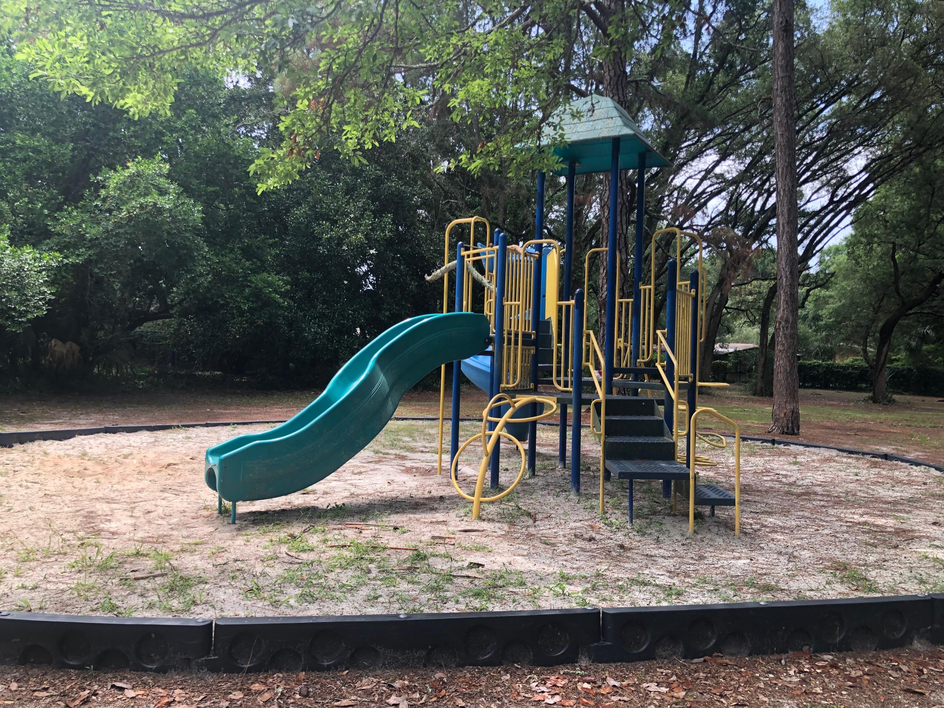 VILLA RUSS PARK - Residential