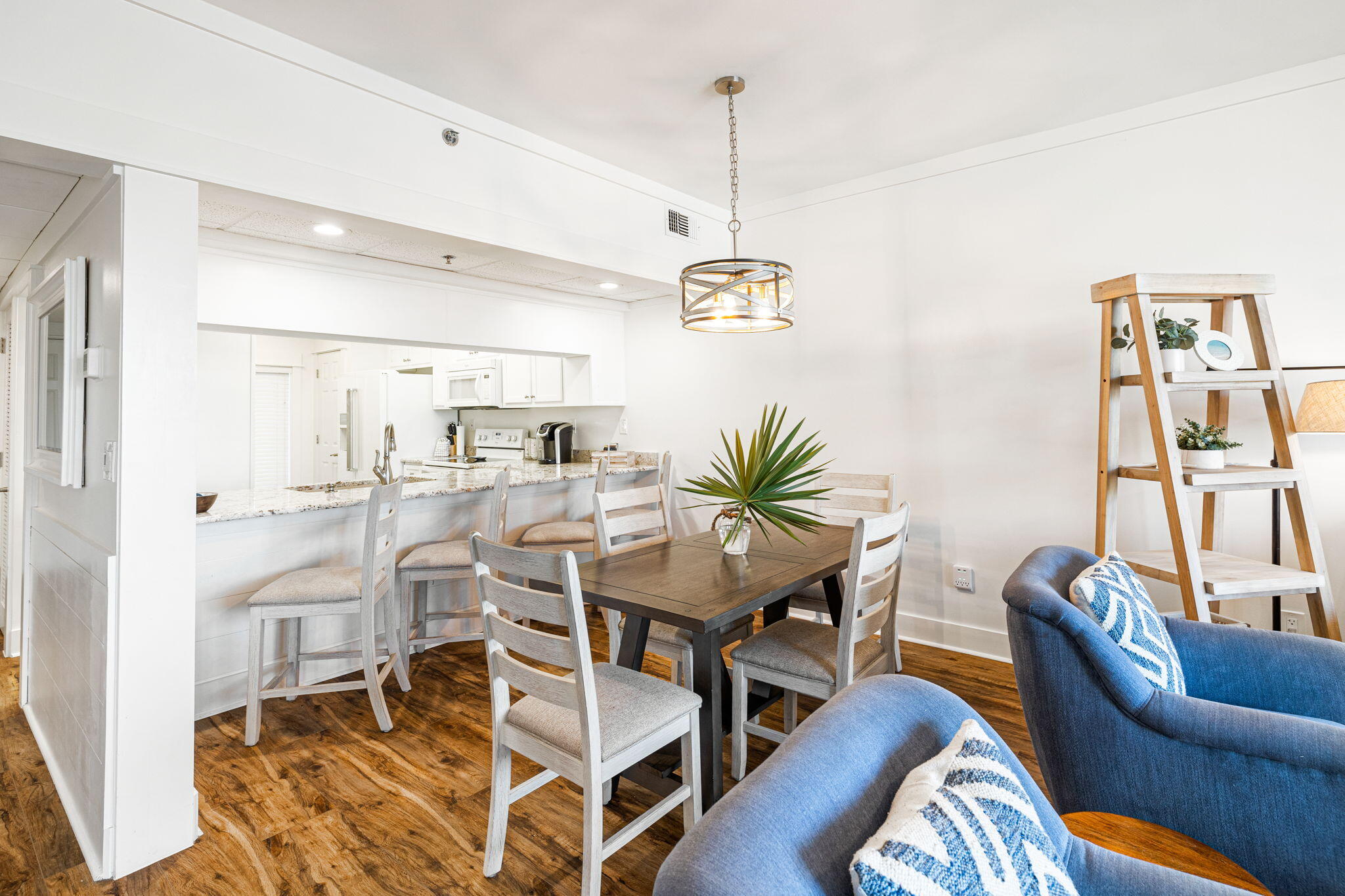 HIGH POINTE RESORT CONDO - Residential