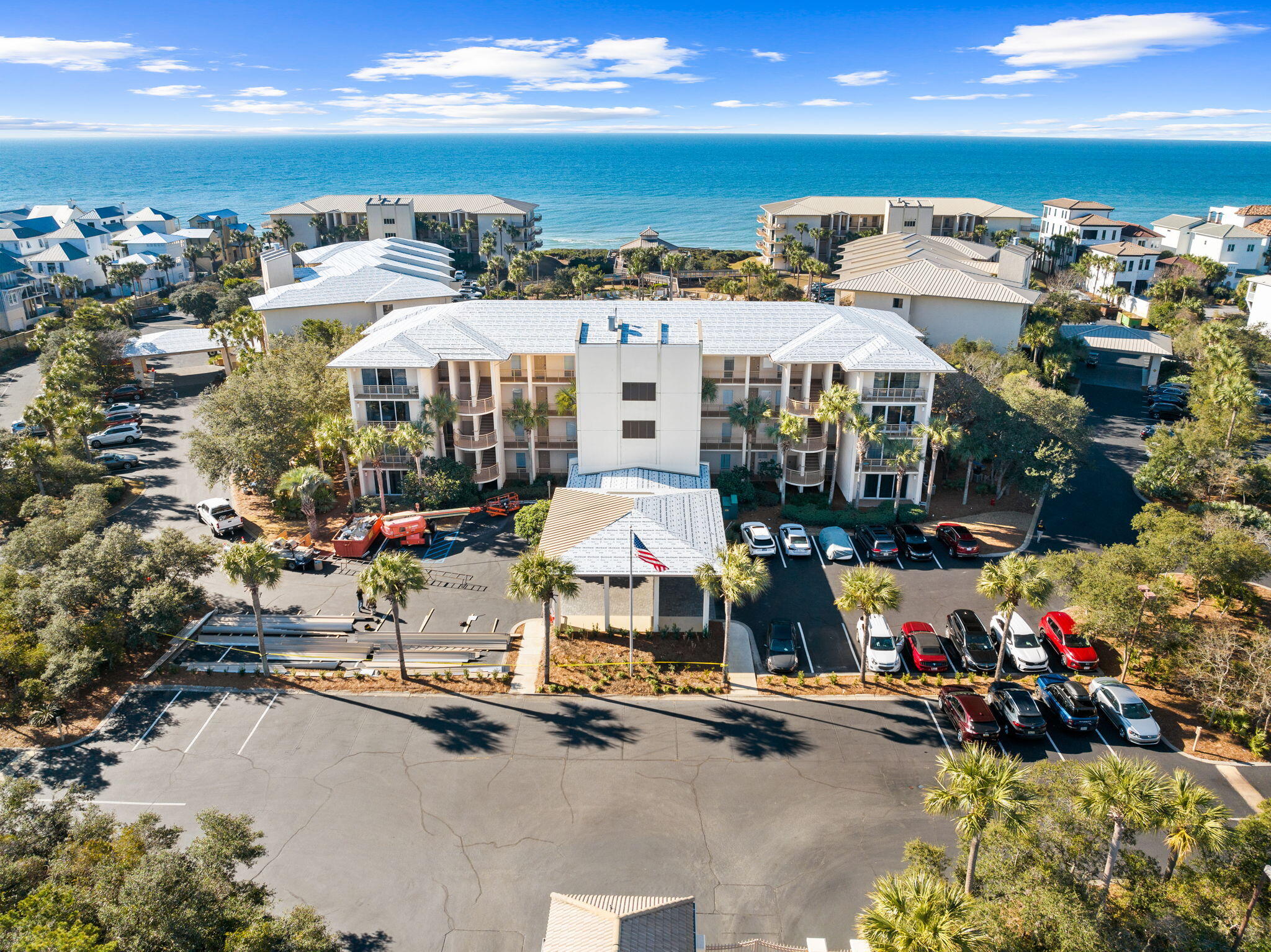 HIGH POINTE RESORT CONDO - Residential