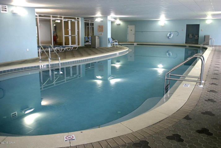 MAJESTIC BEACH TOWERS II - Residential