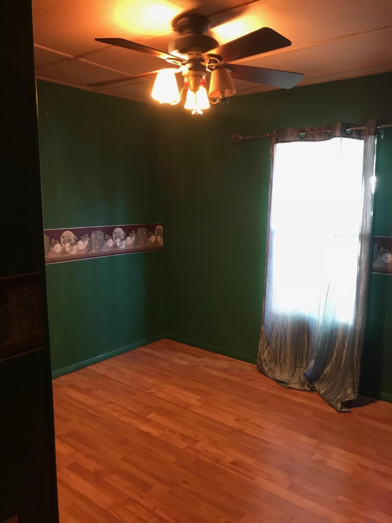 OAKWOOD HILLS UNIT 1 - Residential