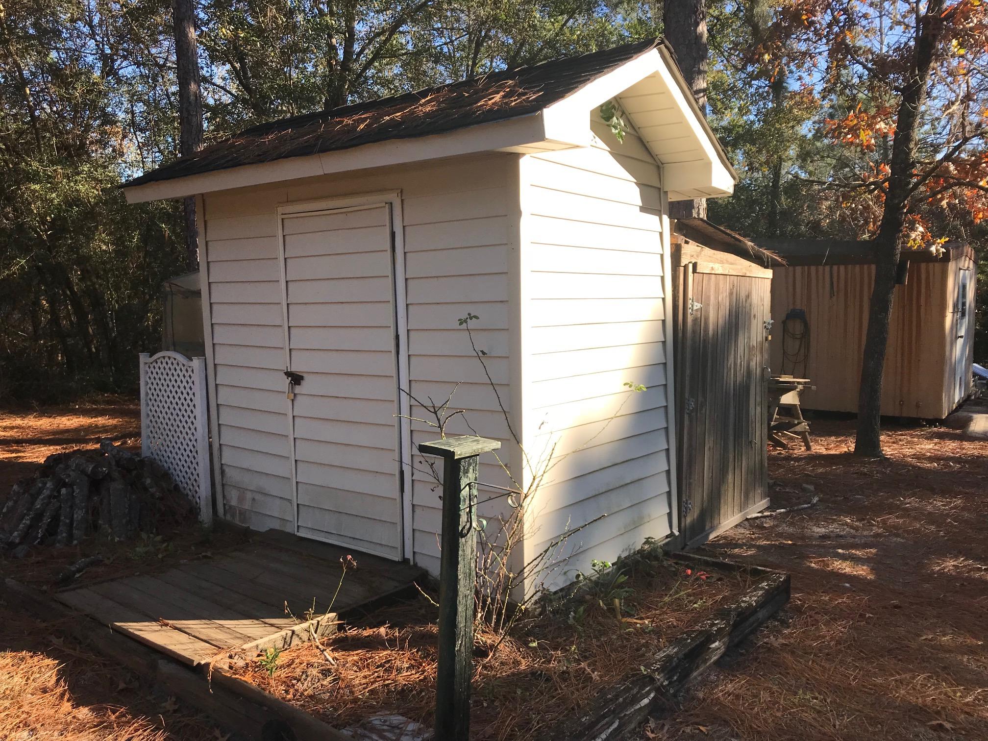 OAKWOOD HILLS UNIT 1 - Residential