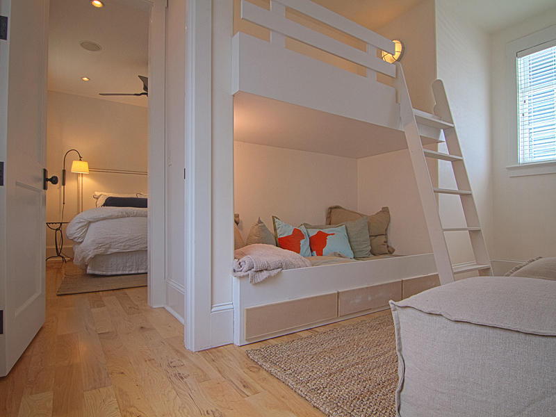 ALYS BEACH - Residential