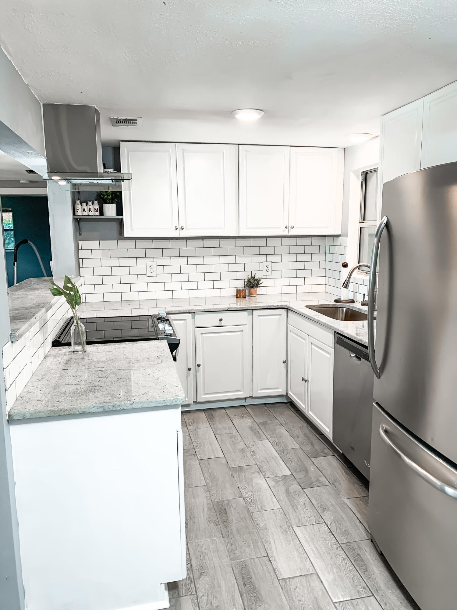 BRADYS S/D - Residential