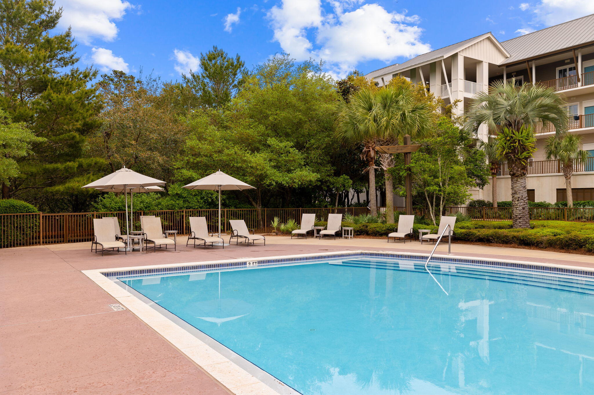 REDFISH VILLAGE - Residential
