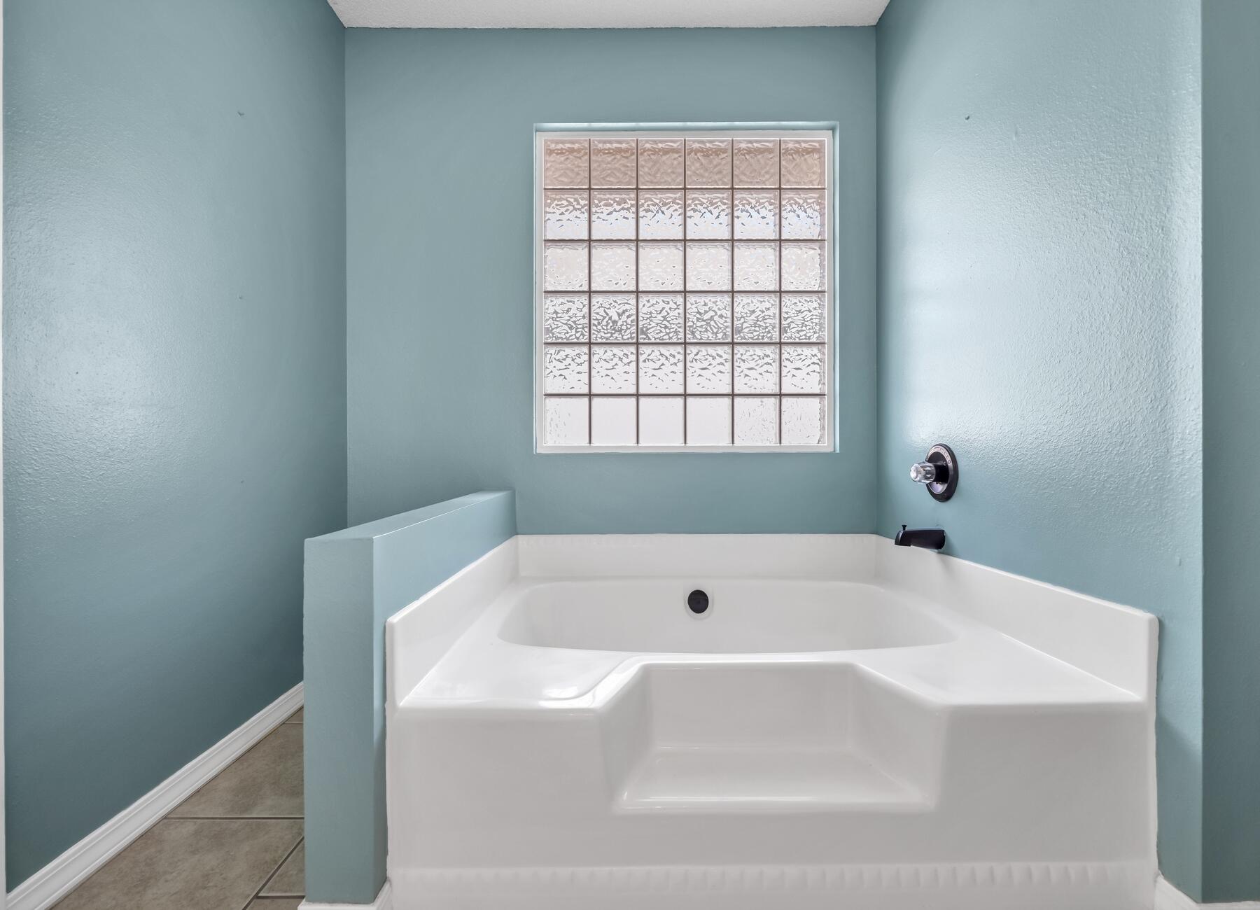 SUNSAIL S/D - Residential