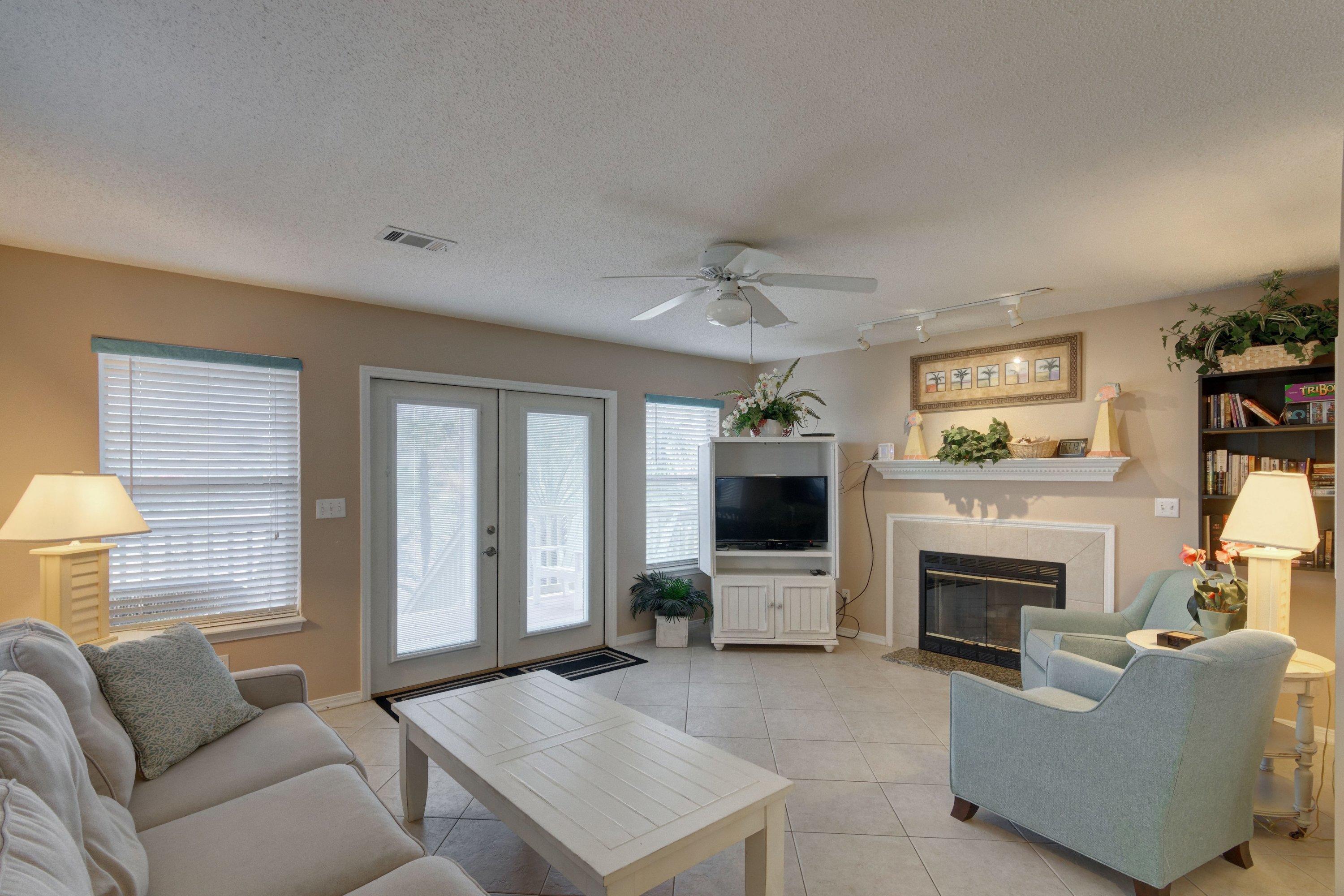 SEA DUNES ESTATES - Residential