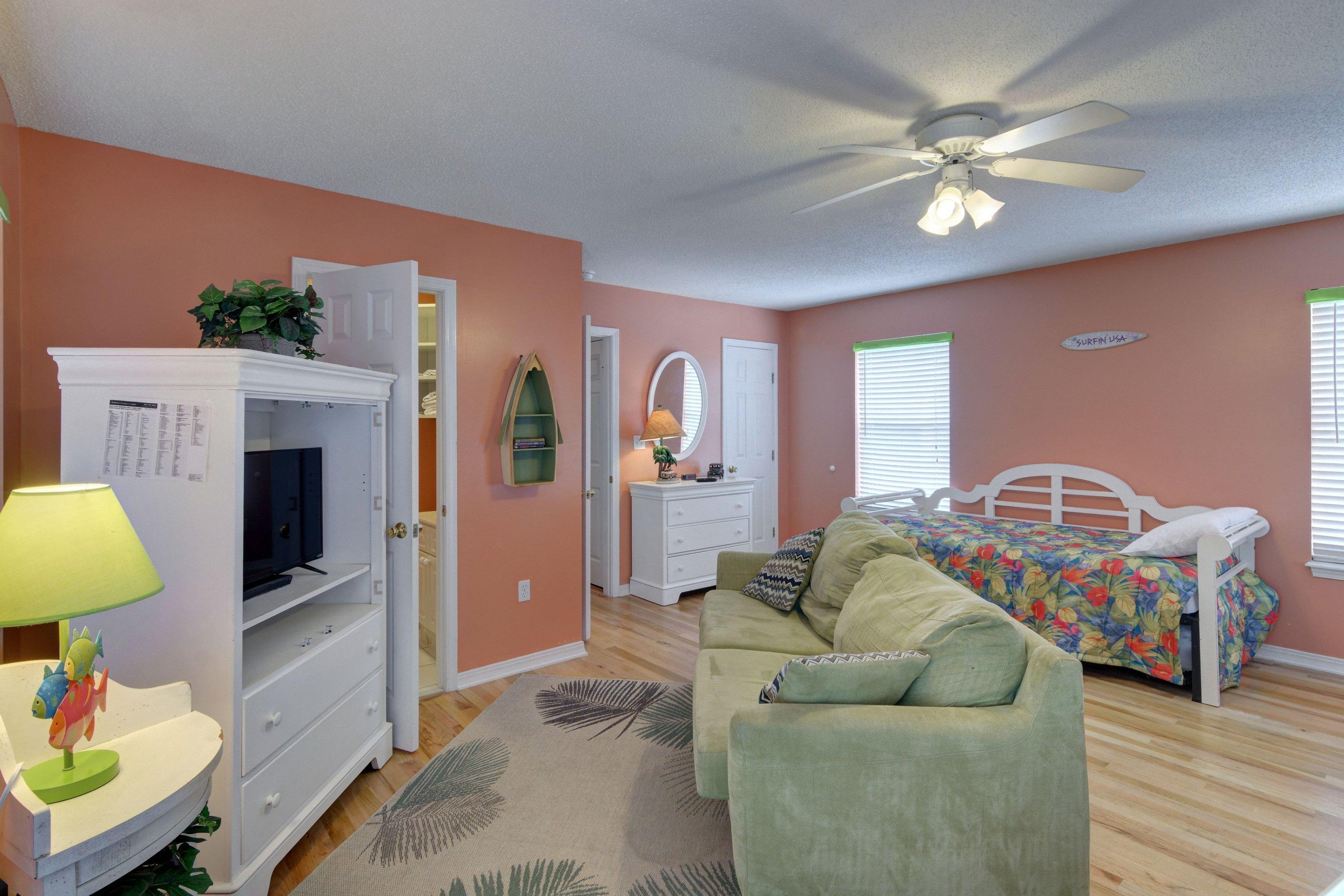 SEA DUNES ESTATES - Residential