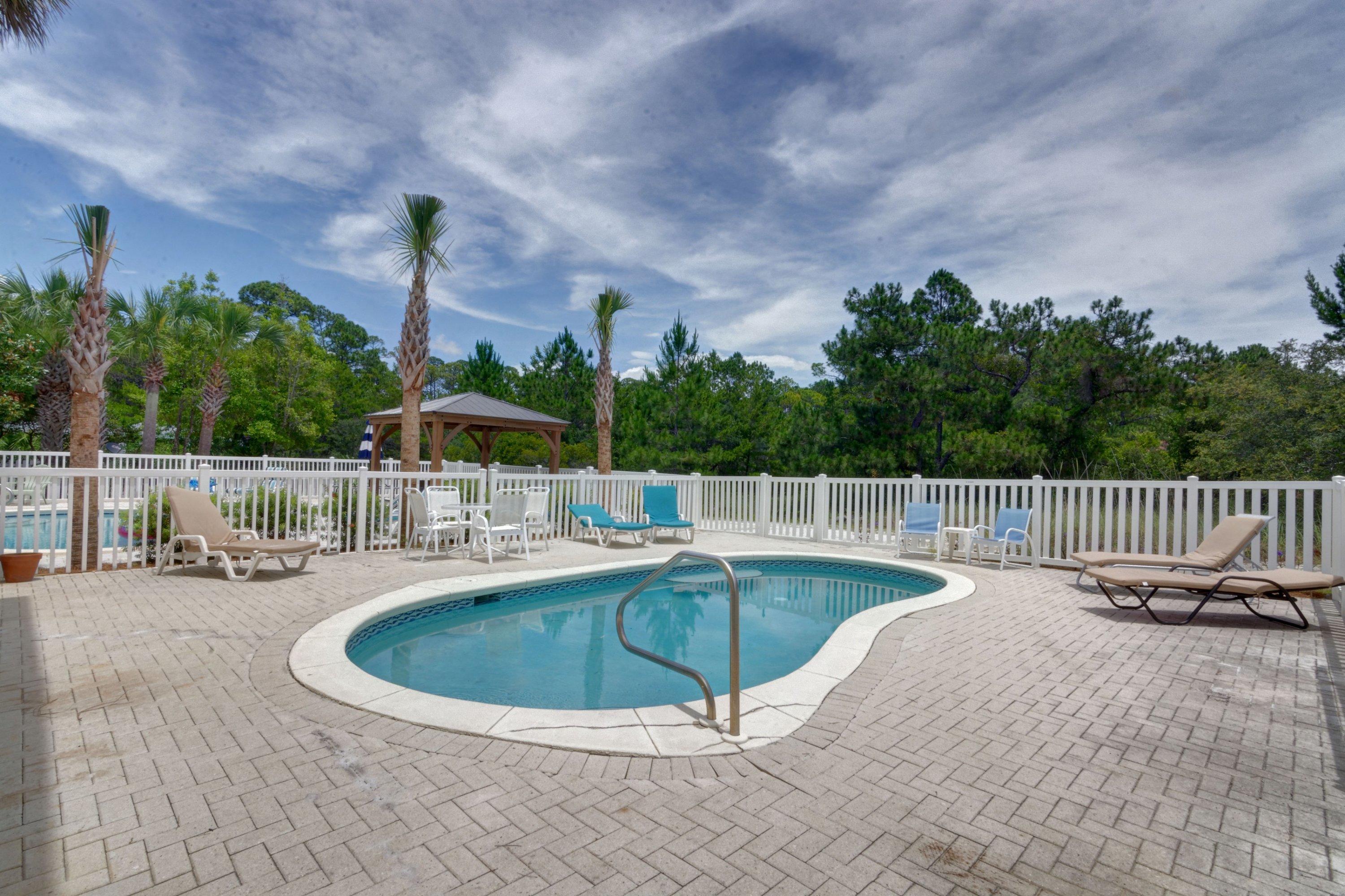 SEA DUNES ESTATES - Residential