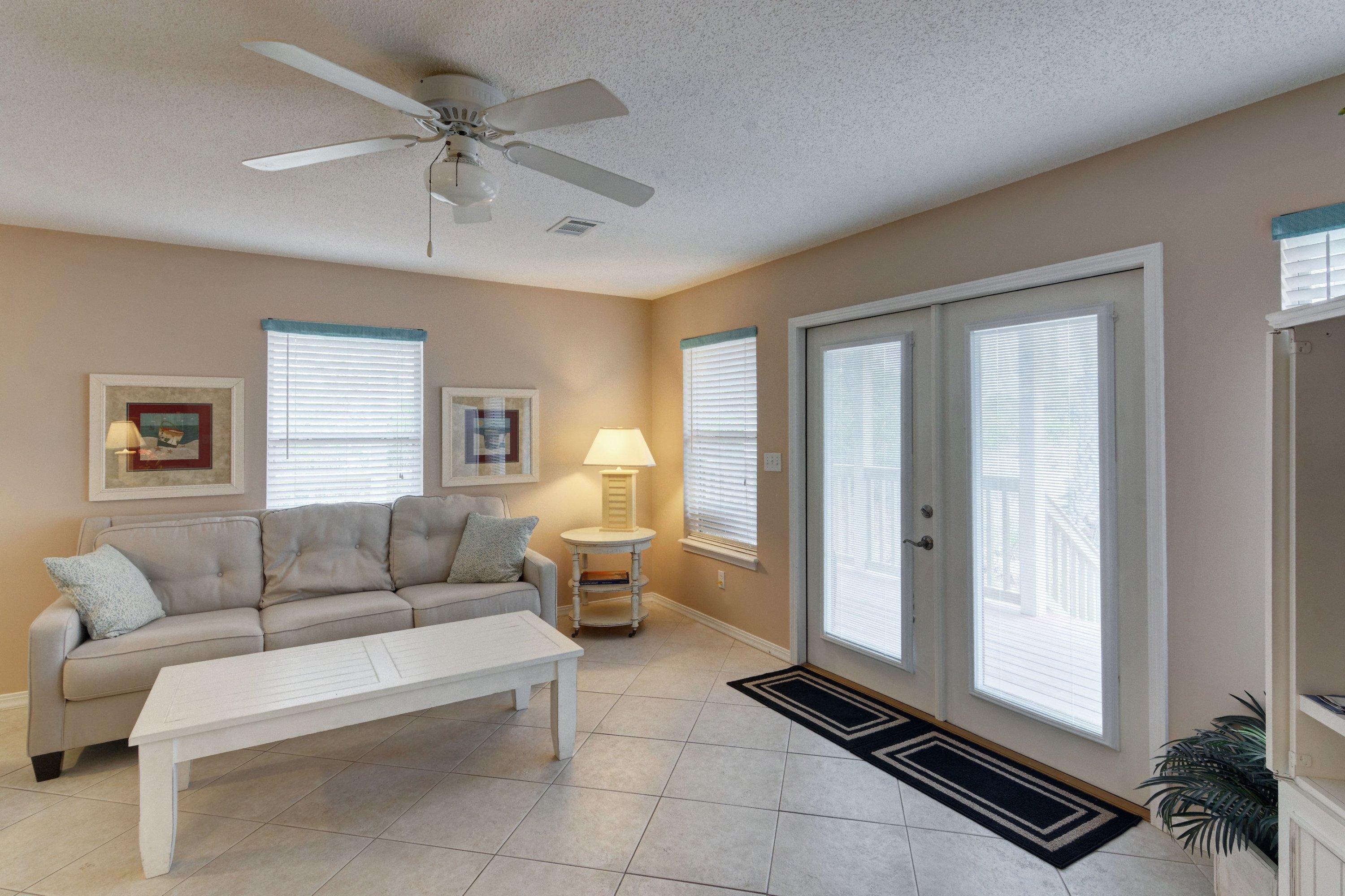 SEA DUNES ESTATES - Residential