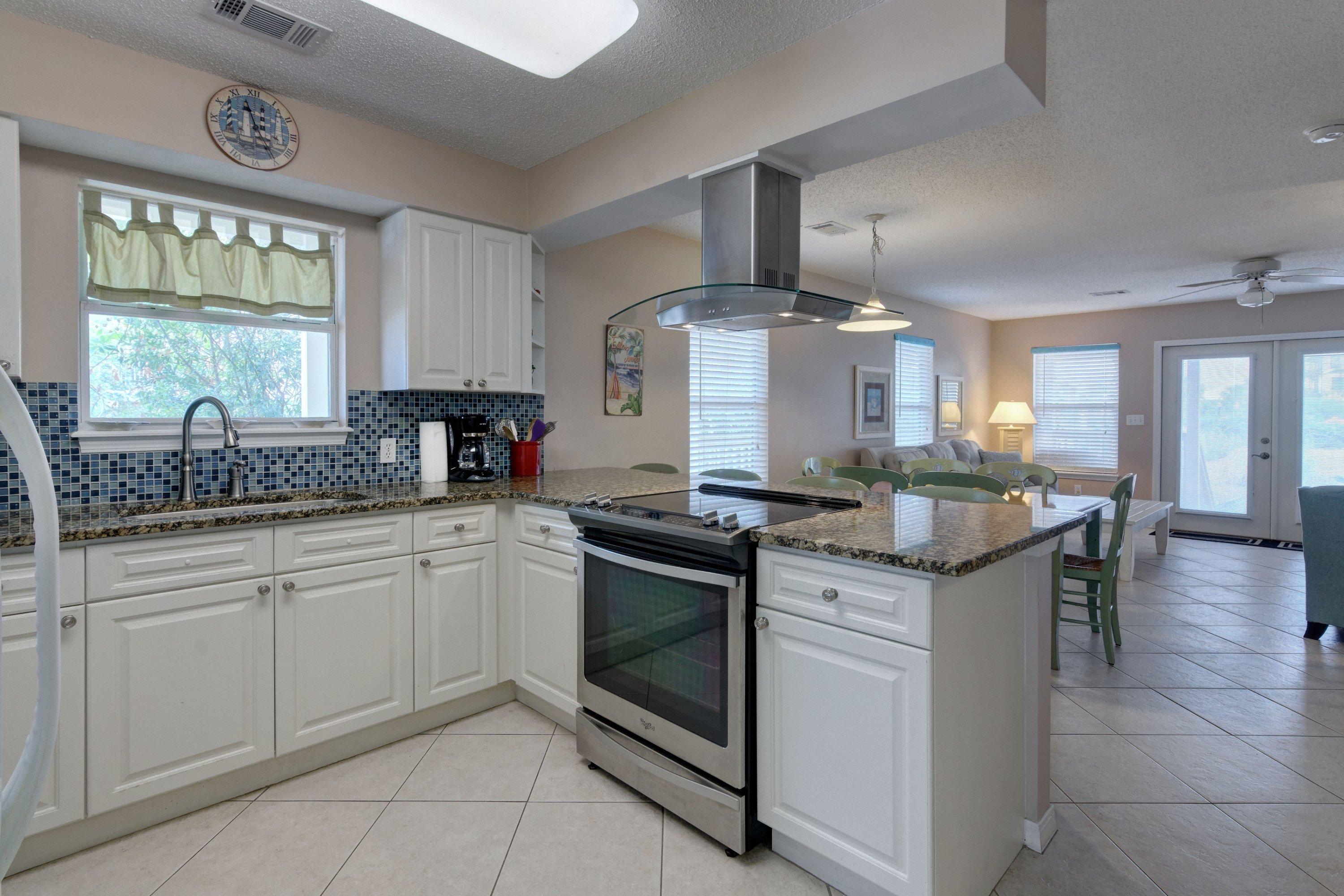 SEA DUNES ESTATES - Residential