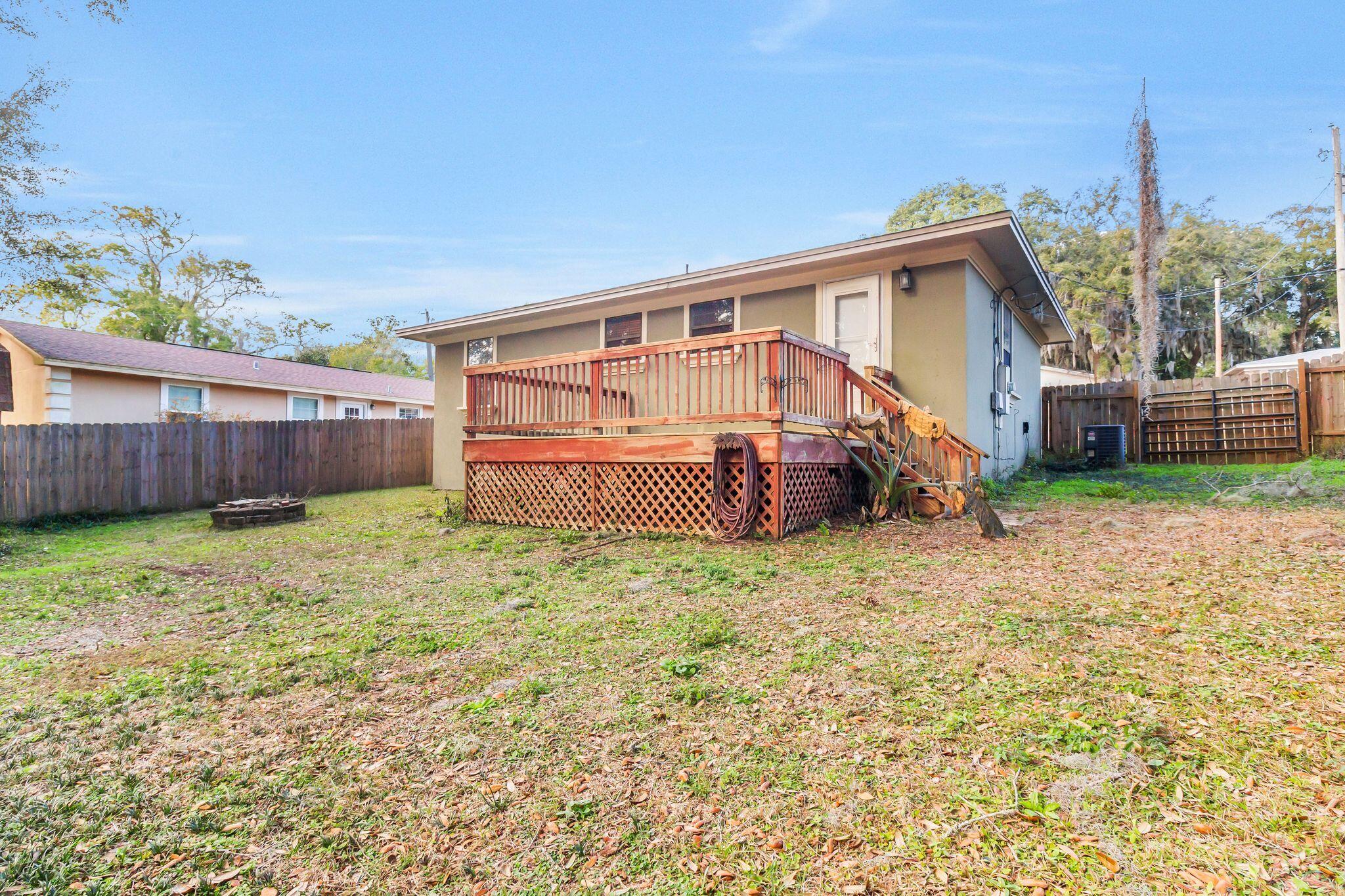 HELMS & ALLEN - Residential Lease