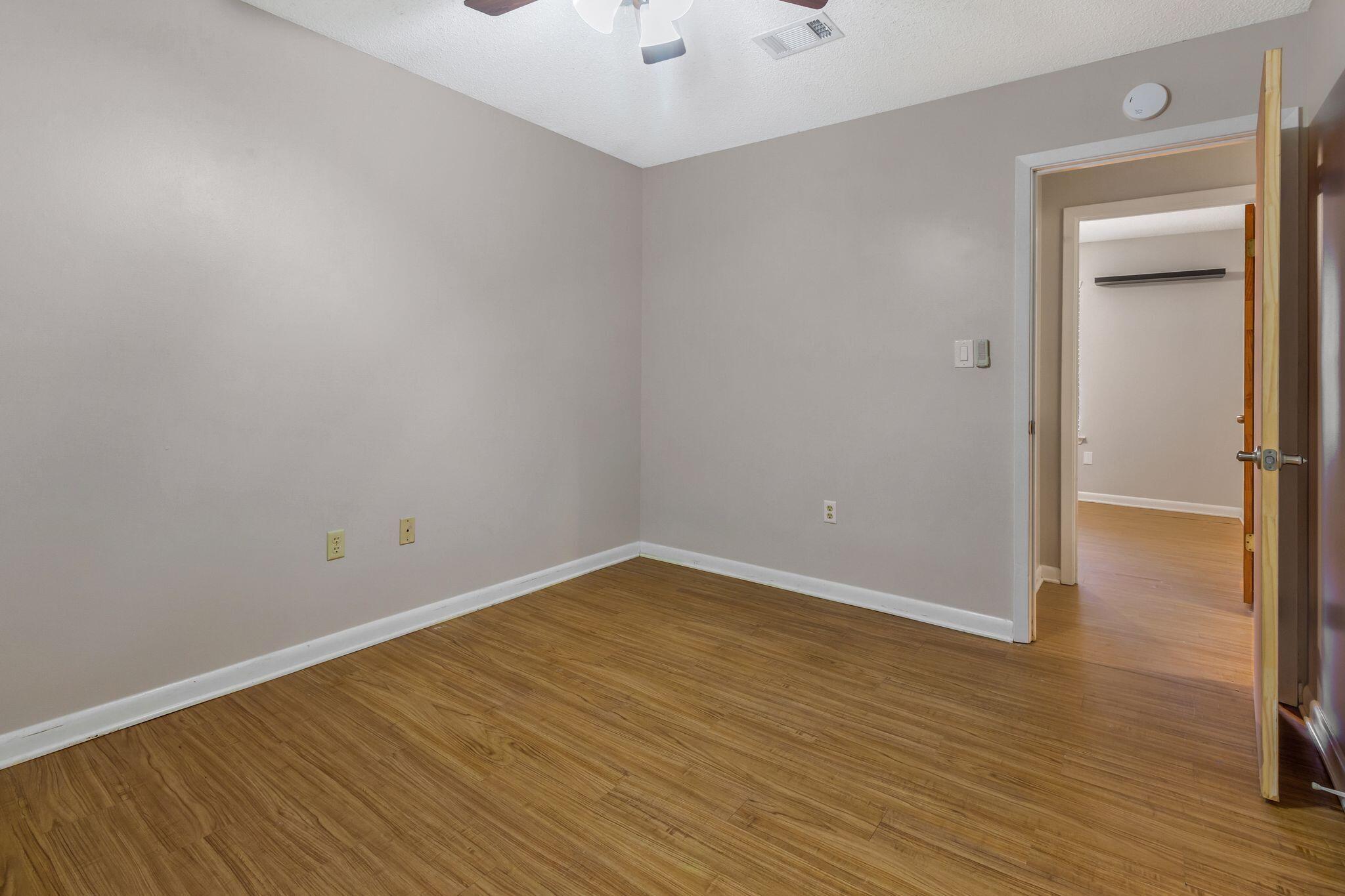 HELMS & ALLEN - Residential Lease