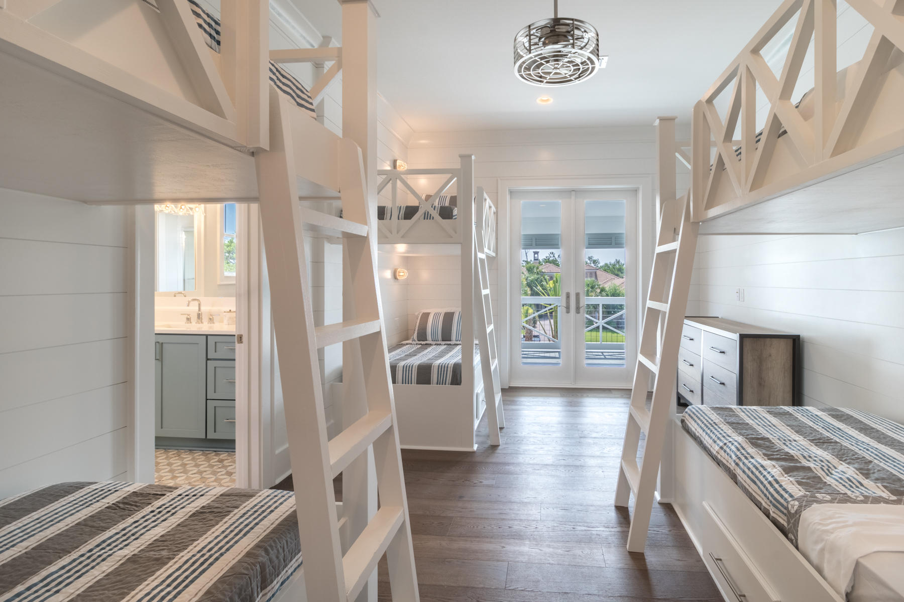 SEASCAPE S/D - Residential