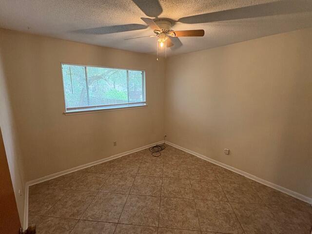 PORT DIXIE - Residential Lease